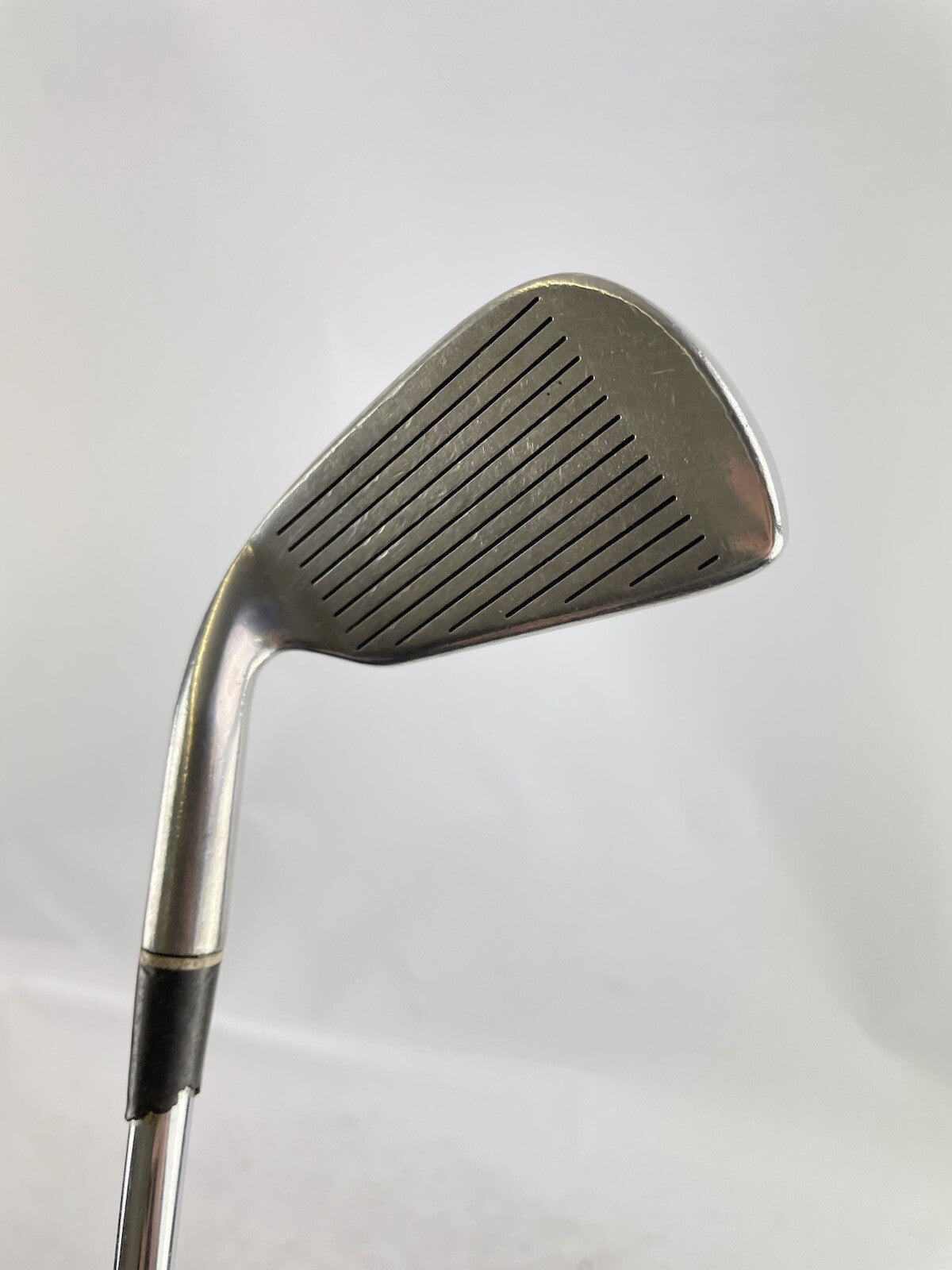 Titleist 4 Iron DTR Black Dot R300U Regular Steel /Right Handed /New Grip /896511