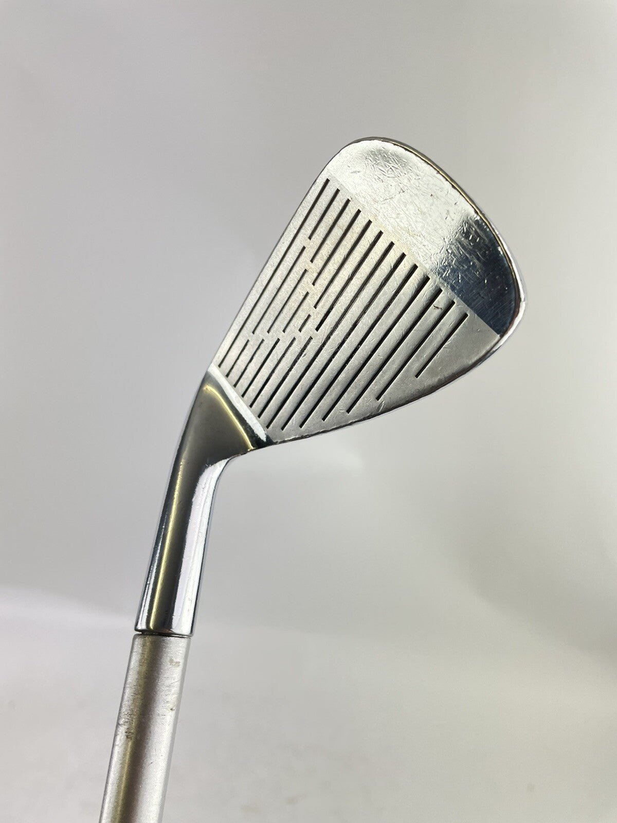 Wilson Staff Forged 6 Iron RM Midsize Stiff Graphite /Right Handed New Grip/720413