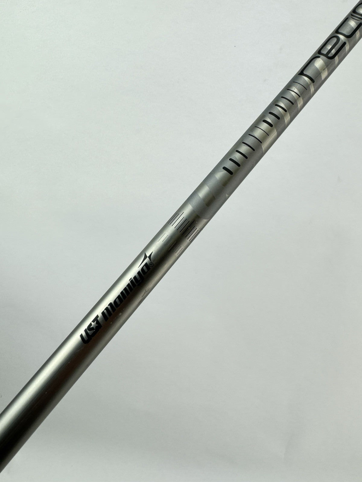 UST Recoil 460 Iron Shaft Regular Flex Graphite 35.75 /0.370 Parallel /213782