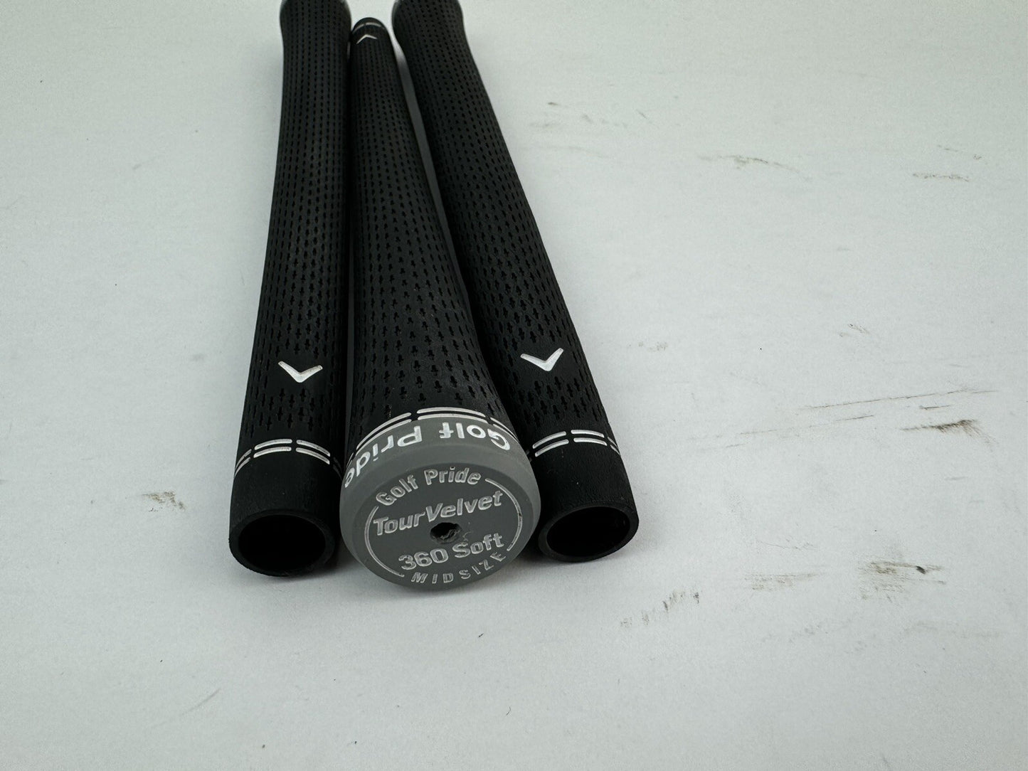 Golf Pride Tour Velvet 360 Soft Grips (3) Midsize /Black /Pulled /305815