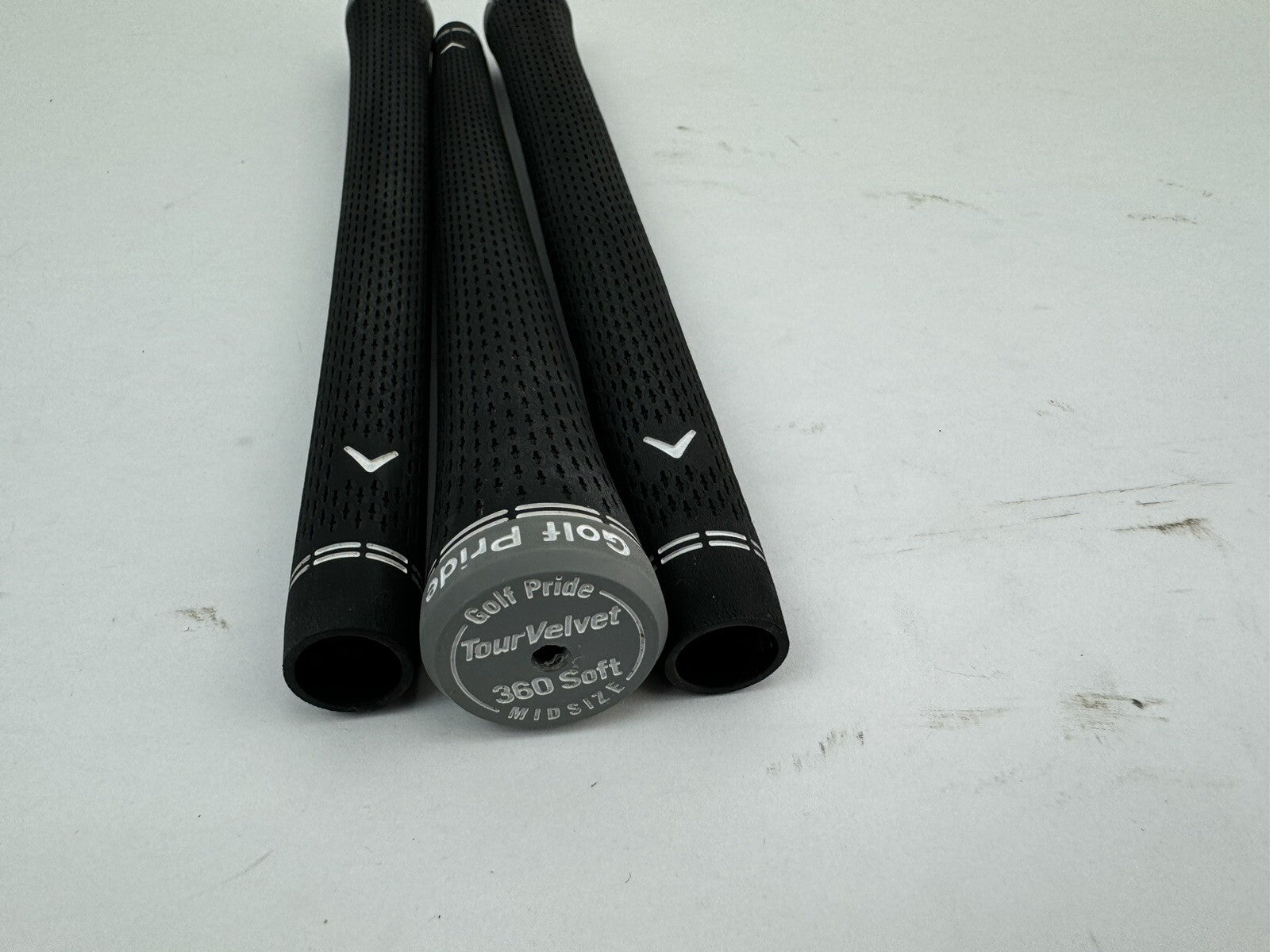 Golf Pride Tour Velvet 360 Soft Grips (3) Midsize /Black /Pulled /305815