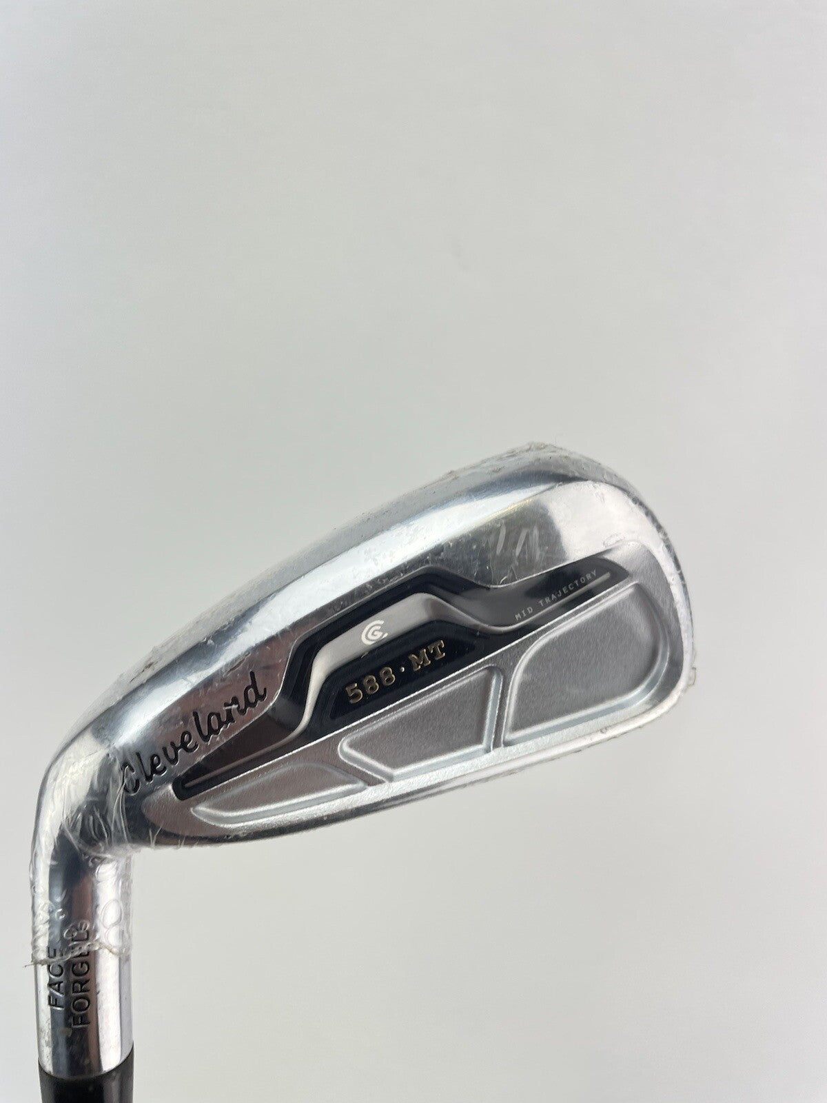Cleveland Left Handed 4 Iron 588MT Forged Regular Graphite /New /164932