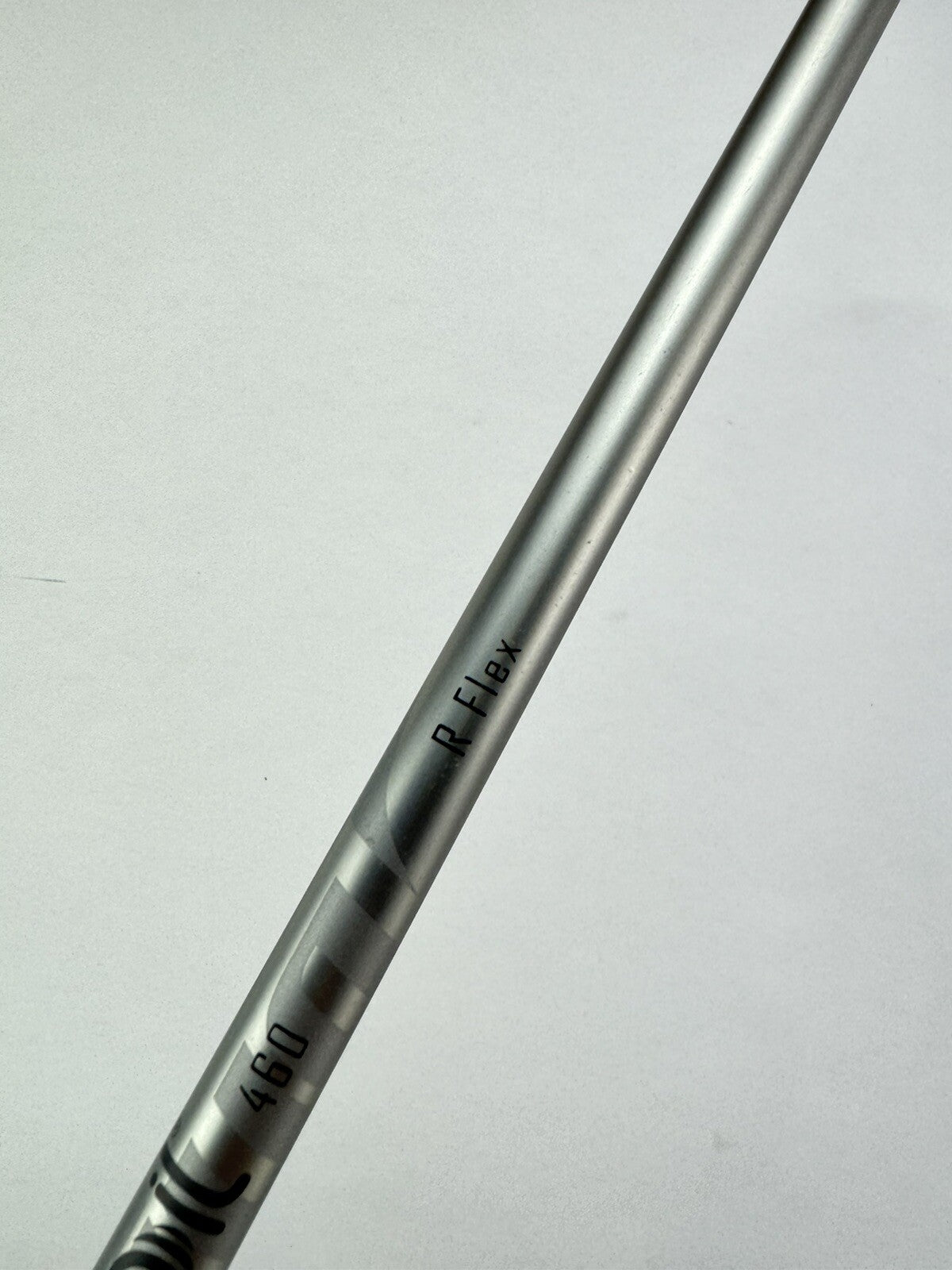 UST Recoil Iron Shaft 460 Regular Graphite 35.25” /0.370 Parallel /213805