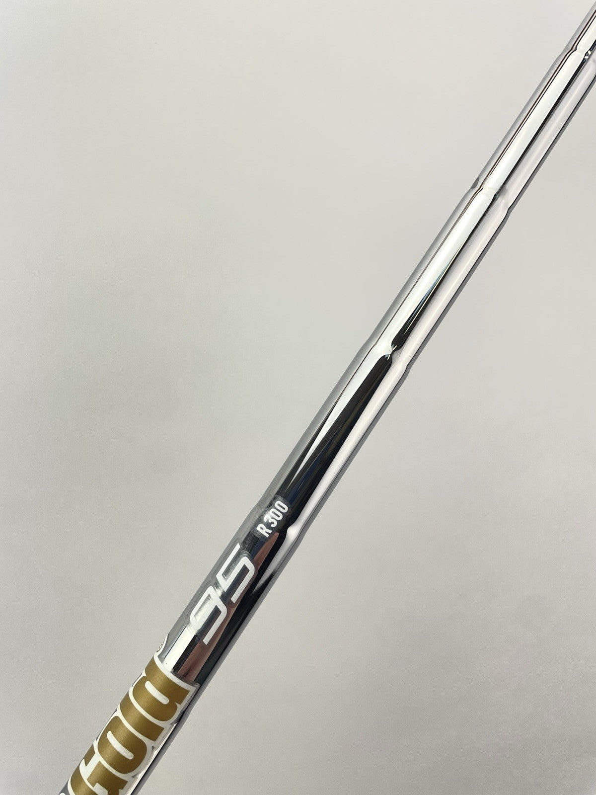 Dynamic Gold 95 Iron Shaft Regular Flex Steel 35.75” /0.355 Tapered /297457
