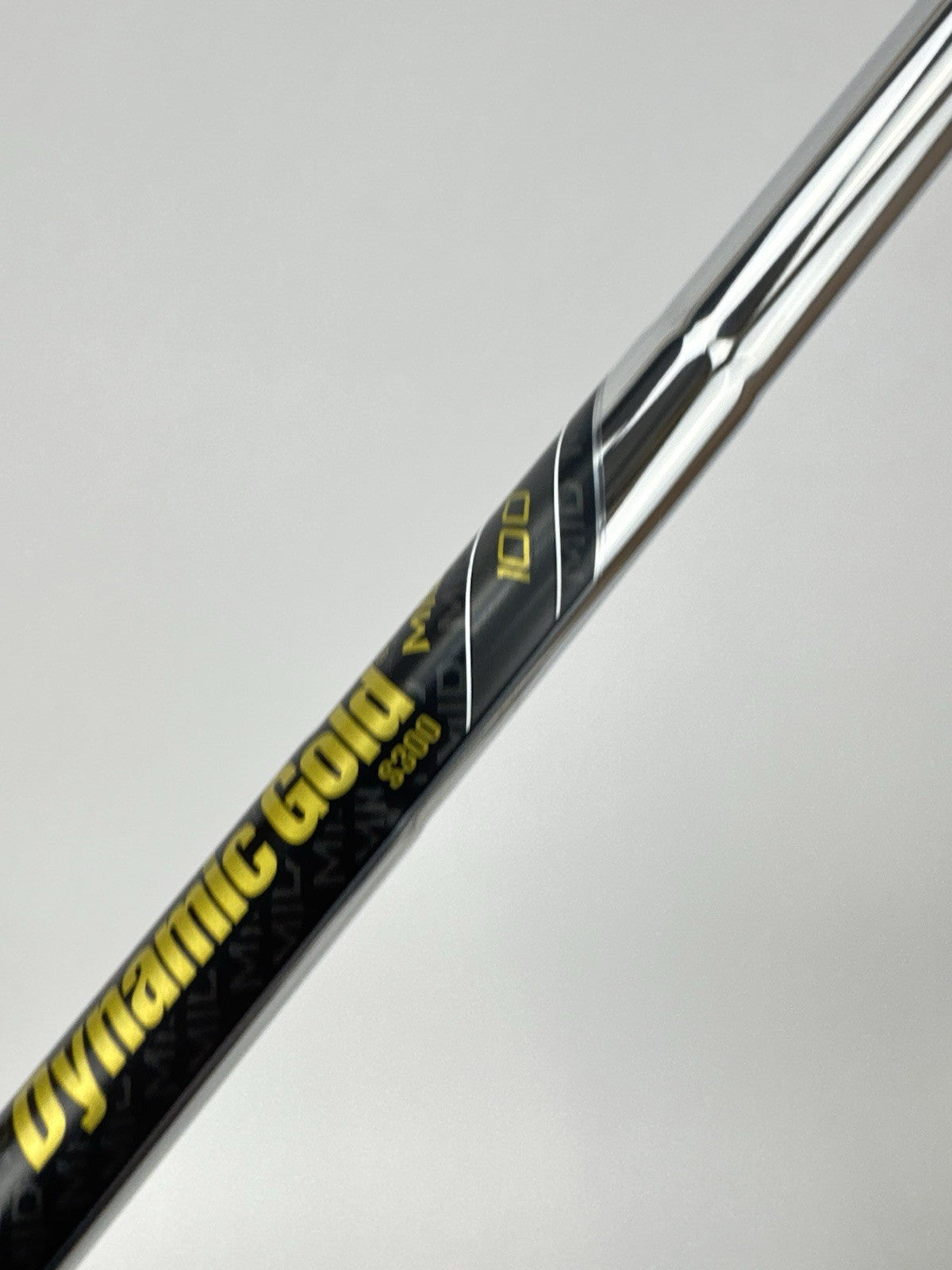 Dynamic Gold Mid 100 Iron Shaft S300 Stiff Flex Steel 35.5”/0.370 Parallel/337066