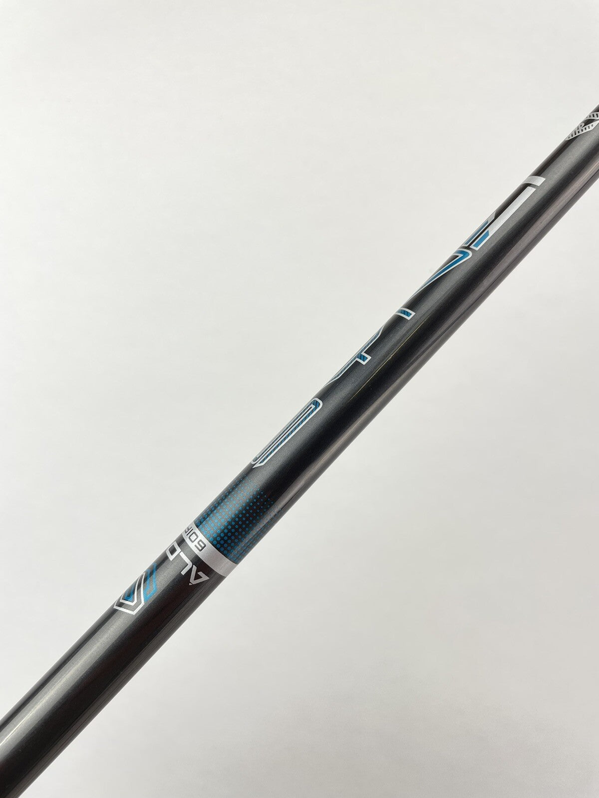 Aldila Synergy Iron Shaft 60 Stiff Flex Graphite 35" /0.370 Parallel Tip /206523