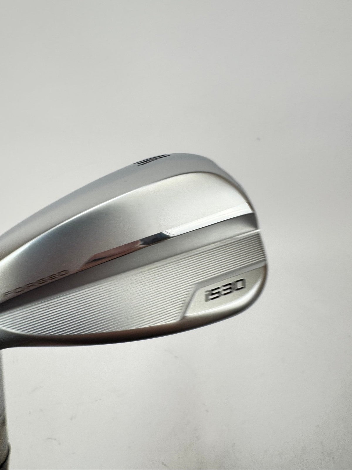 Ping i530 Pitching Wedge Steel Elevate Mph 95 Regular Flex Left Handed/362673