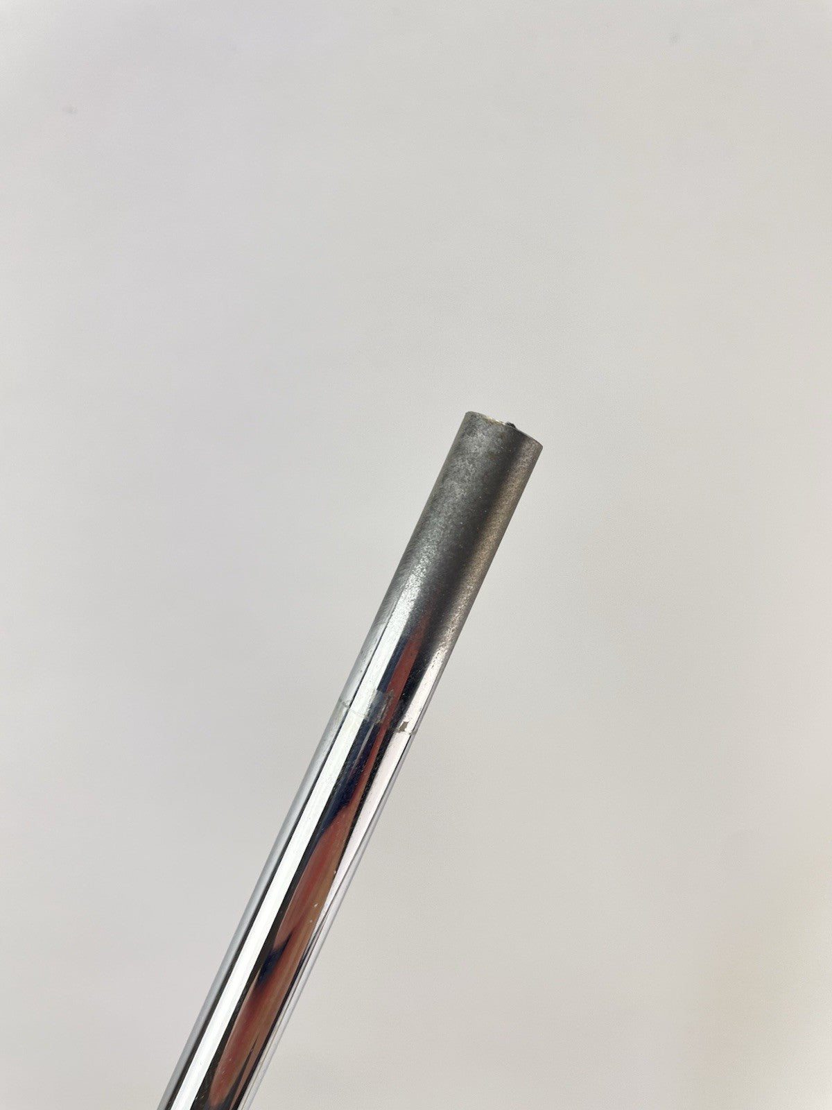 Dynamic Gold 100 Mid Iron Shaft S300 Stiff Flex Steel 35.25 /0.355 Taper /257447