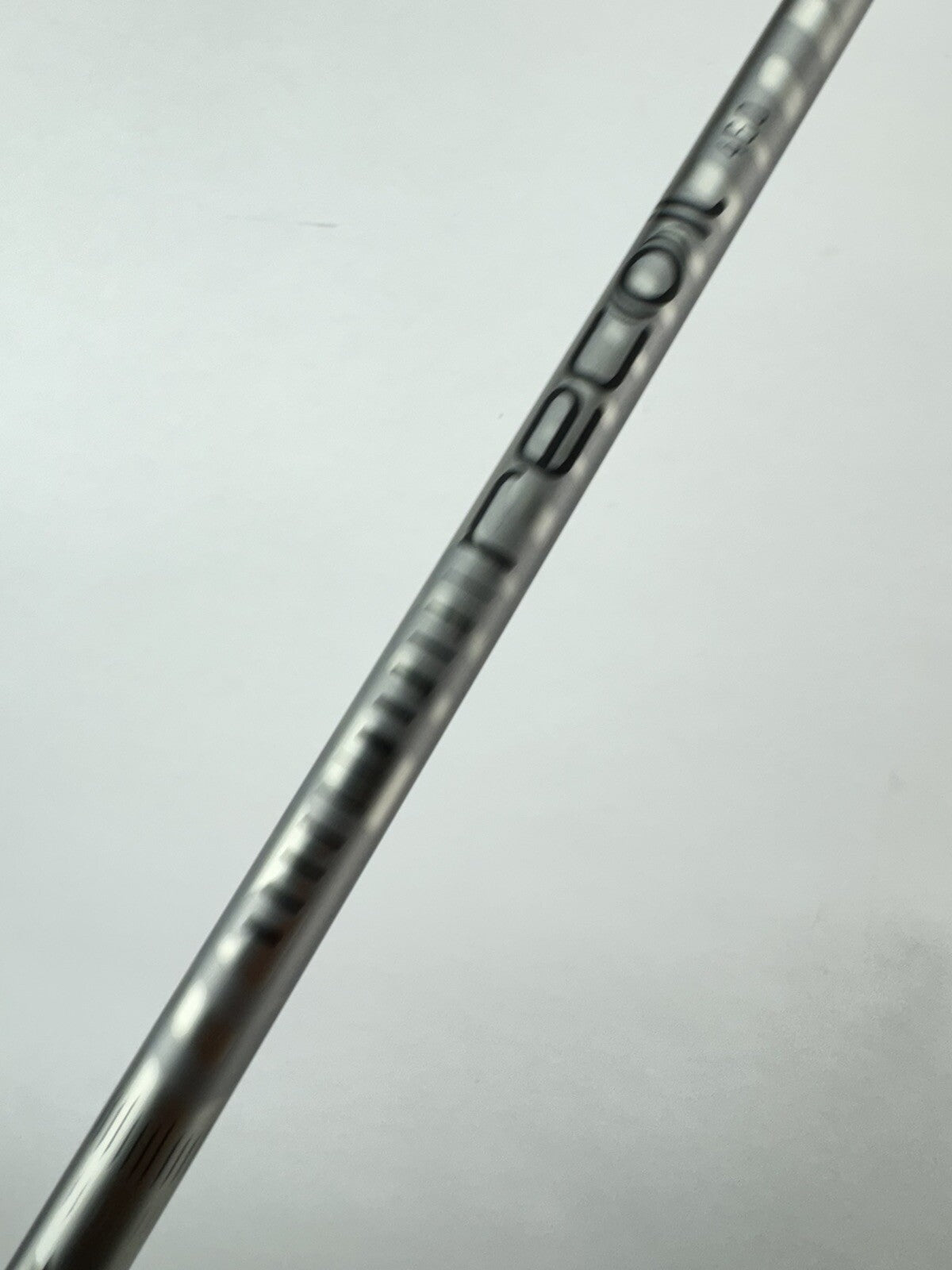 UST Recoil Iron Shaft 460 Regular Graphite 35.25” /0.370 Parallel /213802