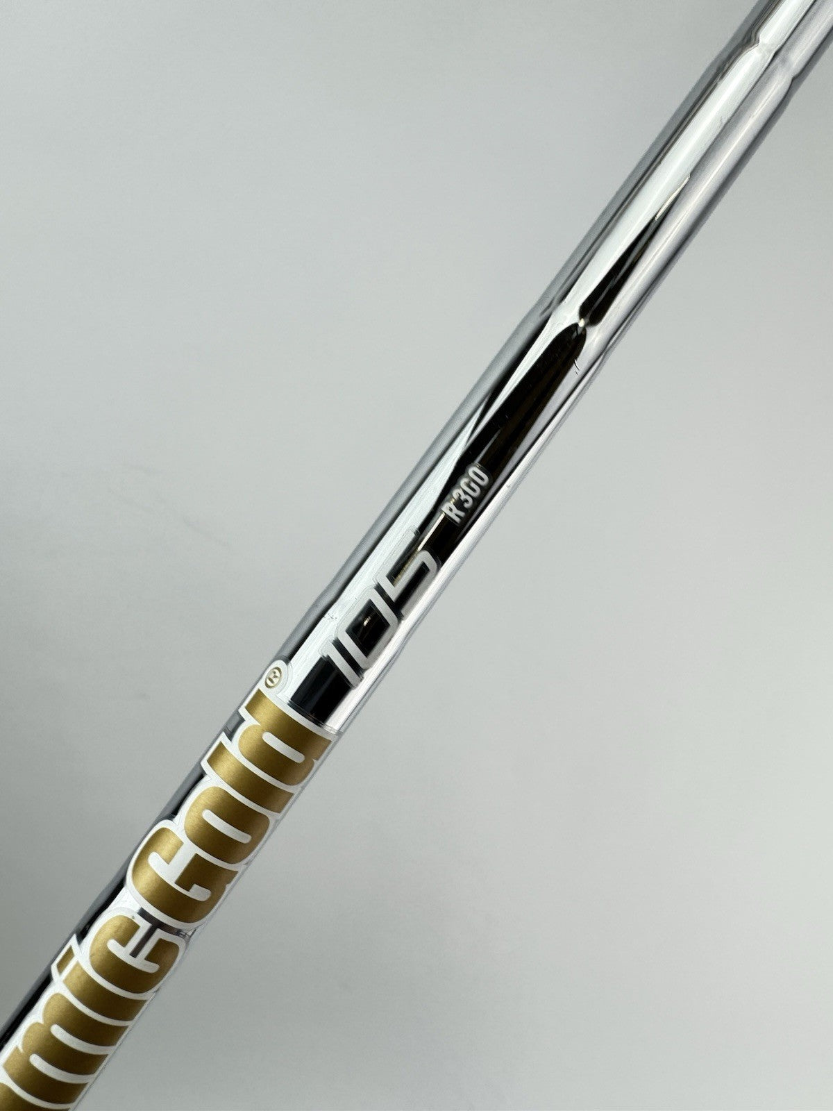 Dynamic Gold 105 Iron Shaft R300 Regular Flex Steel 35.5” /0.355 Tapered /306974