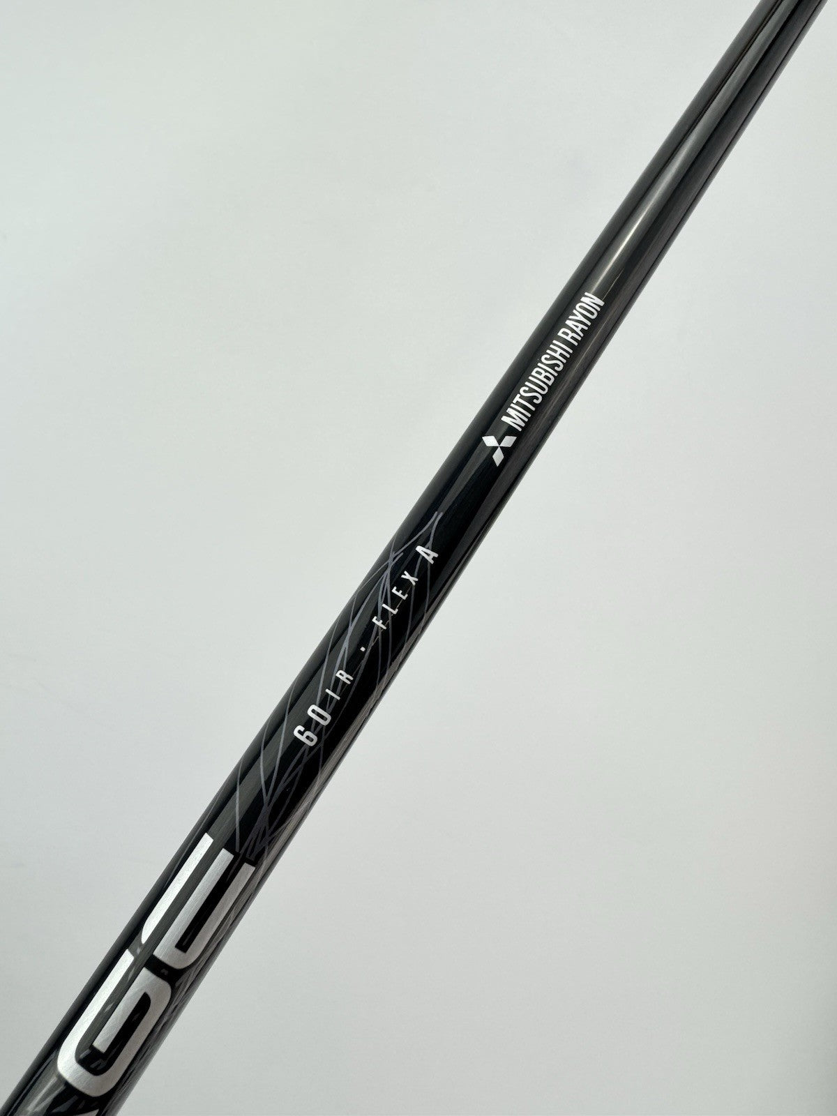 Mitsubishi Kuro Kage Iron Shaft Regular Flex Graphite 35” /0.355 Tapered /307895