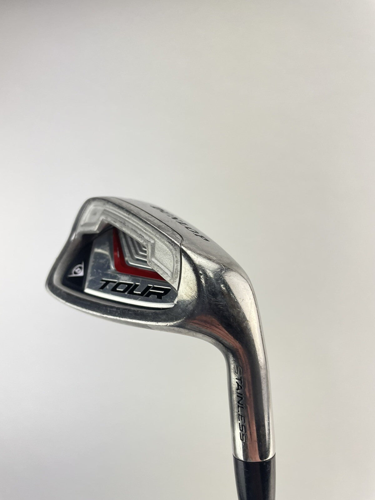 Dunlop Tour 9 Iron Regular Flex Graphite/Right Handed /New Grip /203283