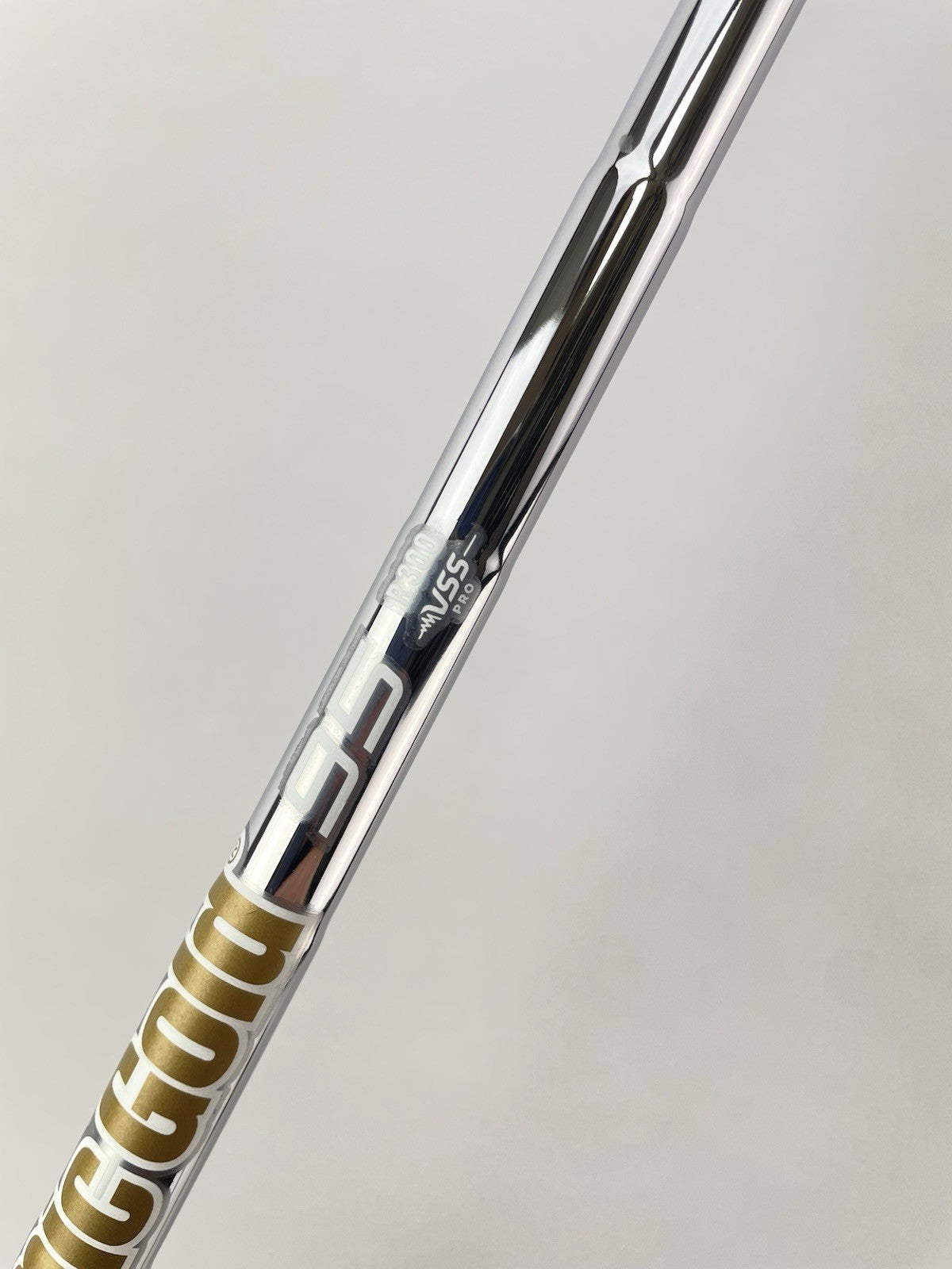 Dynamic Gold 95 Iron Shaft Vss Pro Regular Flex Steel 36 /0.355 Tapered /253908