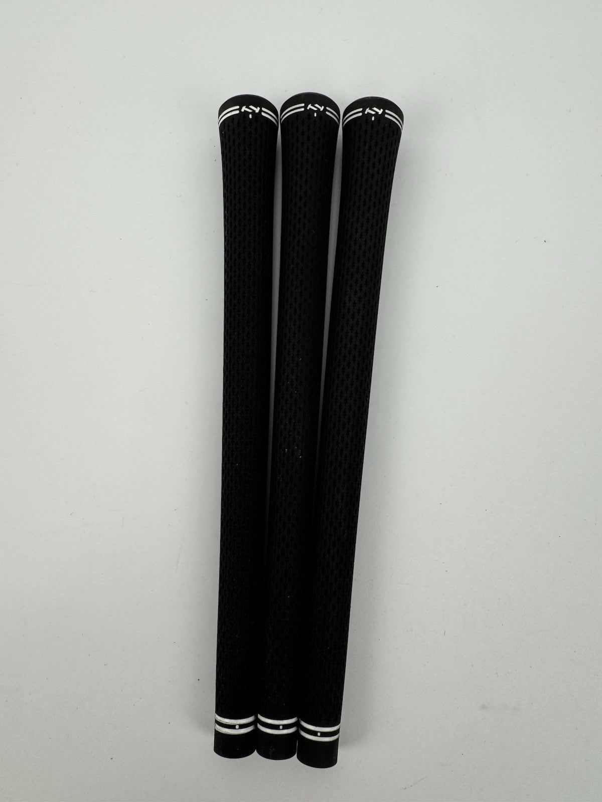 True Temper Golf Grips (3) Icon Mens Standard /Black/White /Pulled /312340