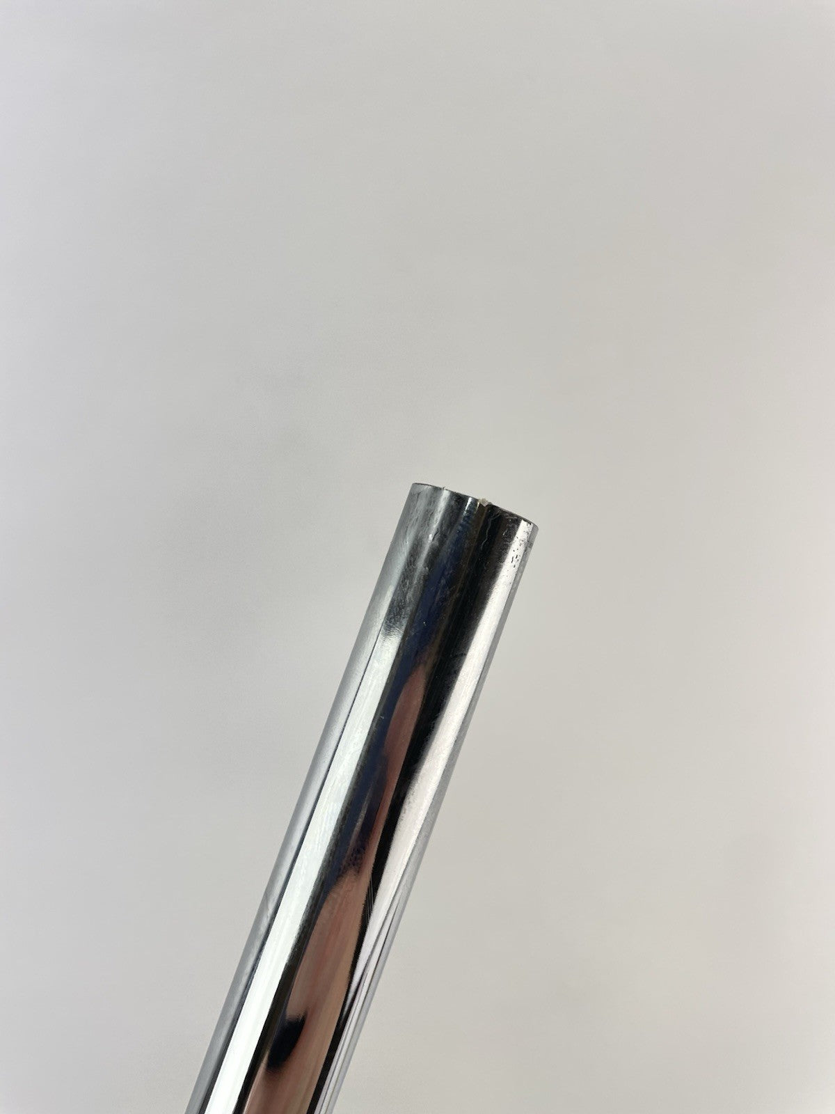 Dynamic Gold Mid 100 Iron Shaft R300 Regular Flex Steel 35.5” /0.355 /2713010
