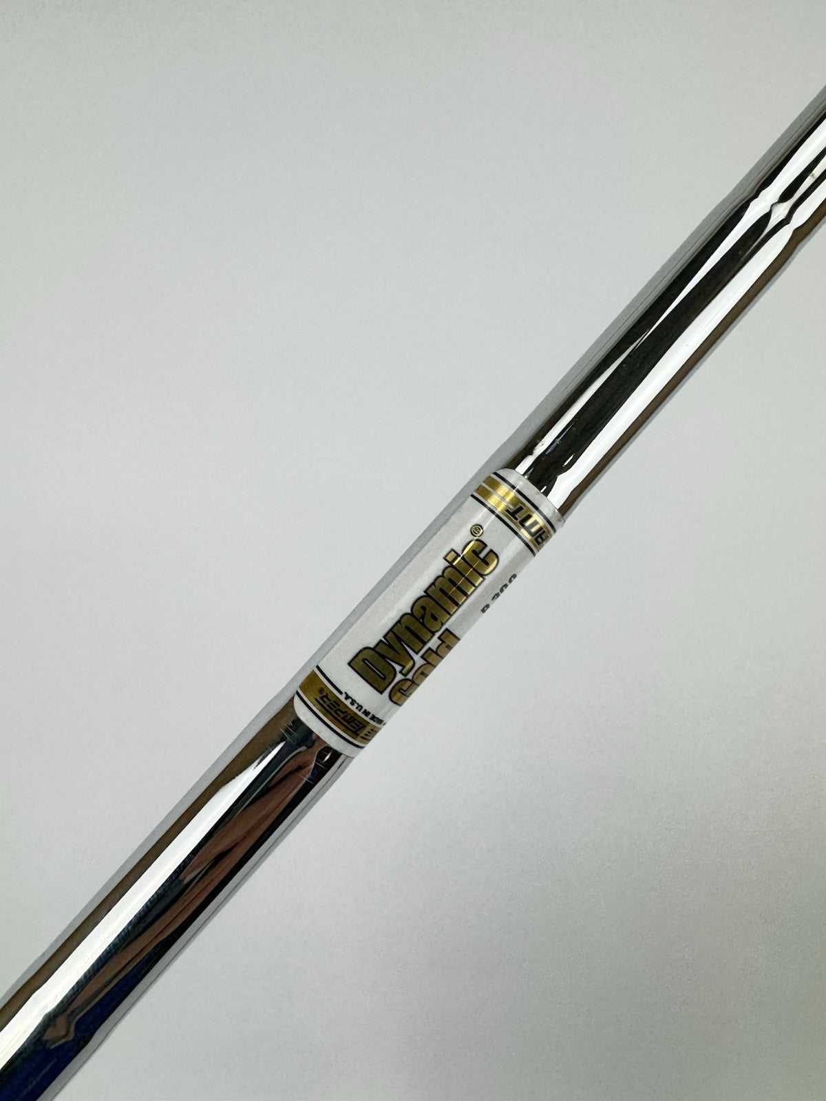 Dynamic Gold AMT Iron Shaft R300 Regular Flex Steel 35.5 /0.355 Tapered /318821