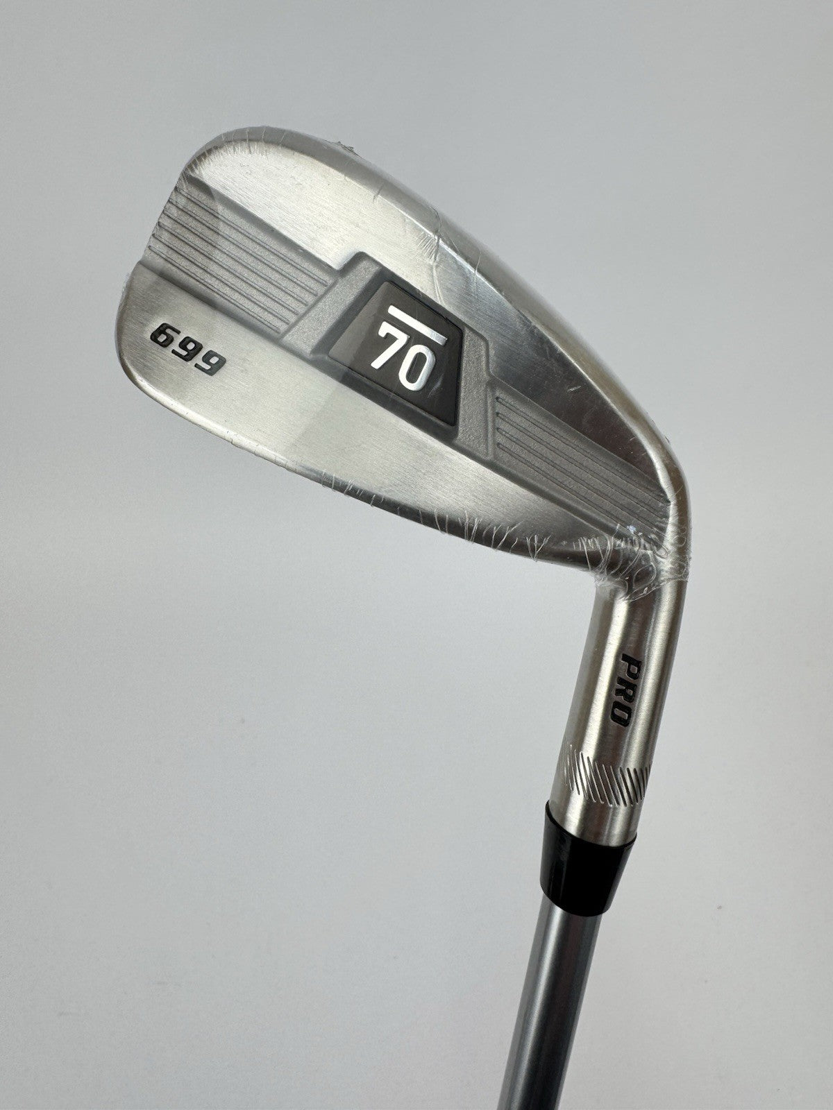 Sub 70 4 Iron Utilty 22* 699 Pro Aldila Rogue Regular Graphite /Right/New /340940