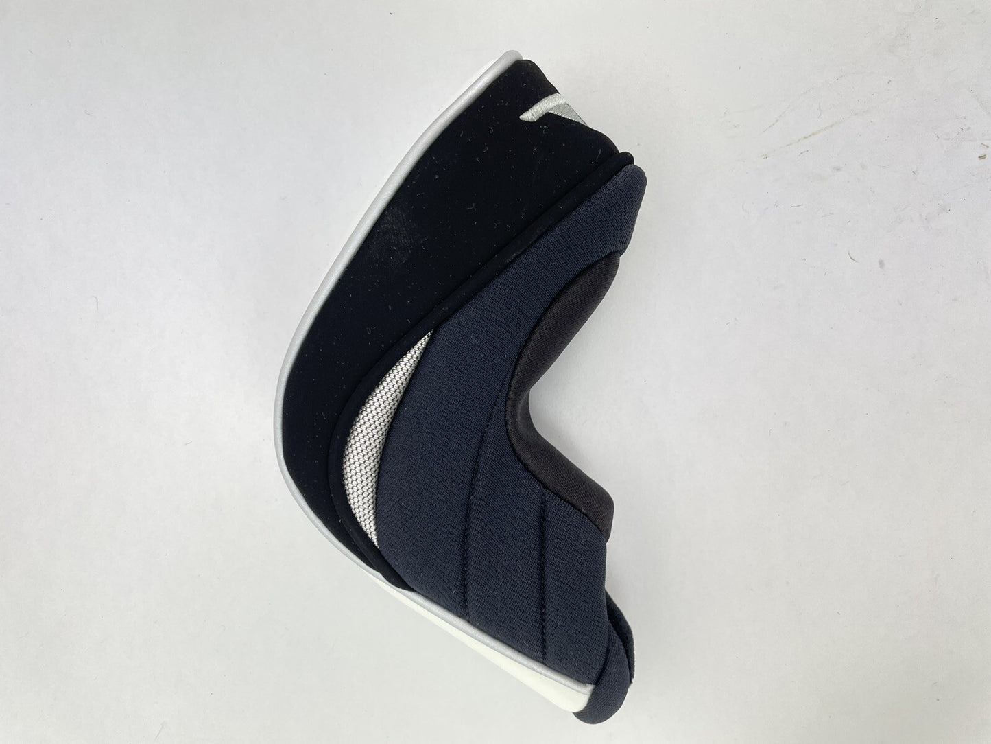 Tom Wishon Golf Putter Headcover Blade /Headcover Only /White /New6