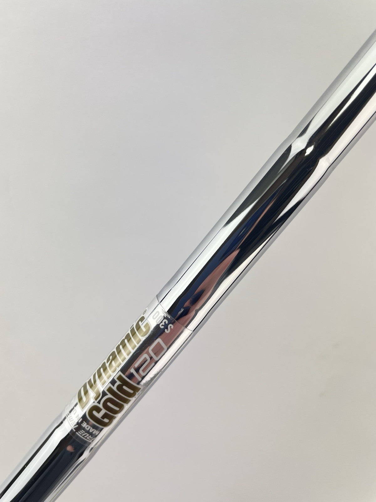 Dynamic Gold 120 Iron Shaft S300 Stiff Flex Steel 35 /0.355 Tapered /239185