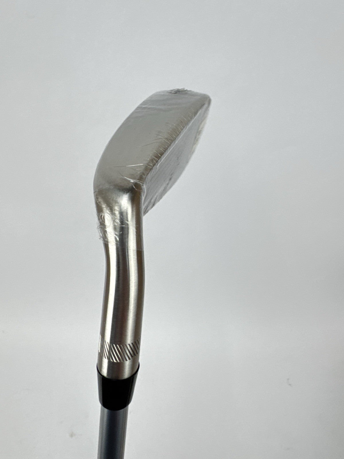 Sub 70 699 V2 4 Iron 20* Aldila Rogue Regular Graphite /Right Handed /339808