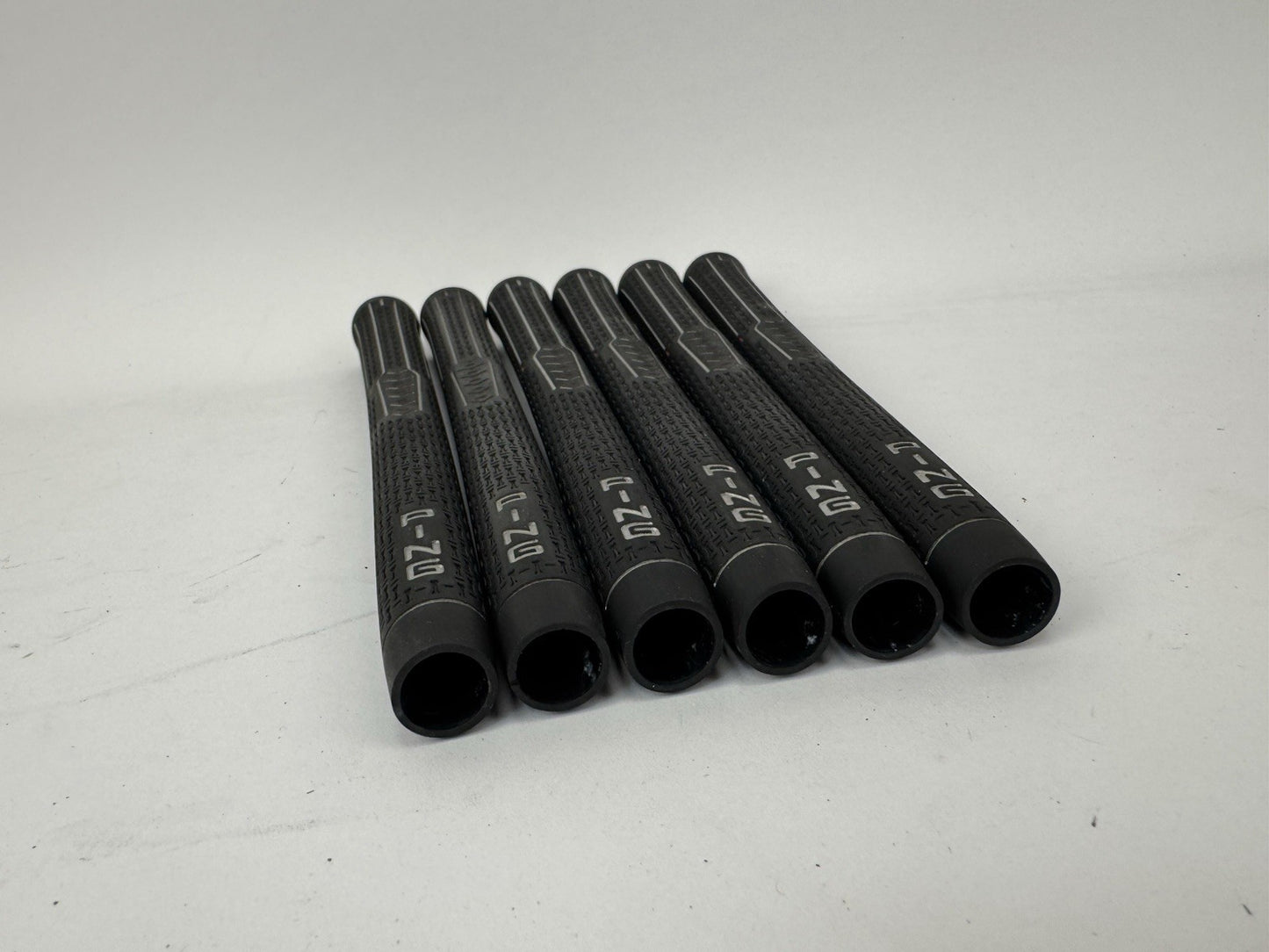 Ping Golf Midsize Grips (6) Men’s /Black /Great /Pulled /352147