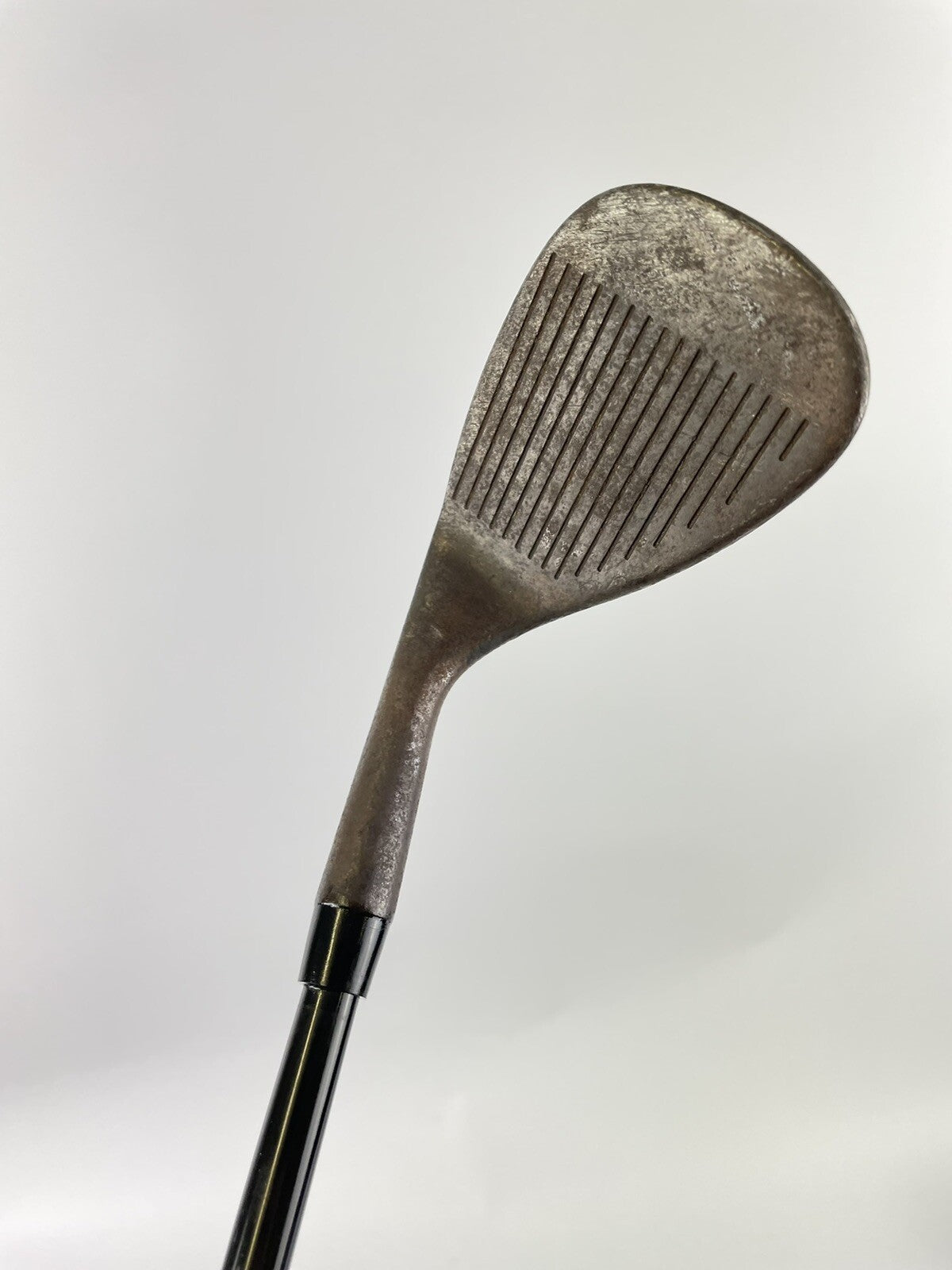 Cleveland Tour Action Reg.588 SW Wedge 56* Kuro Kage Regular Graphite /19194