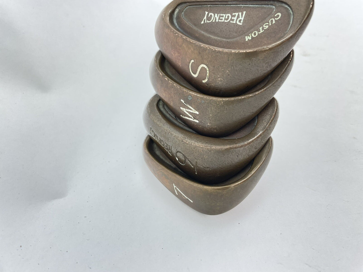 Beryllium Copper Irons Regency 7,9,PW + SW Regular Steel /Right /New Grips/1609110
