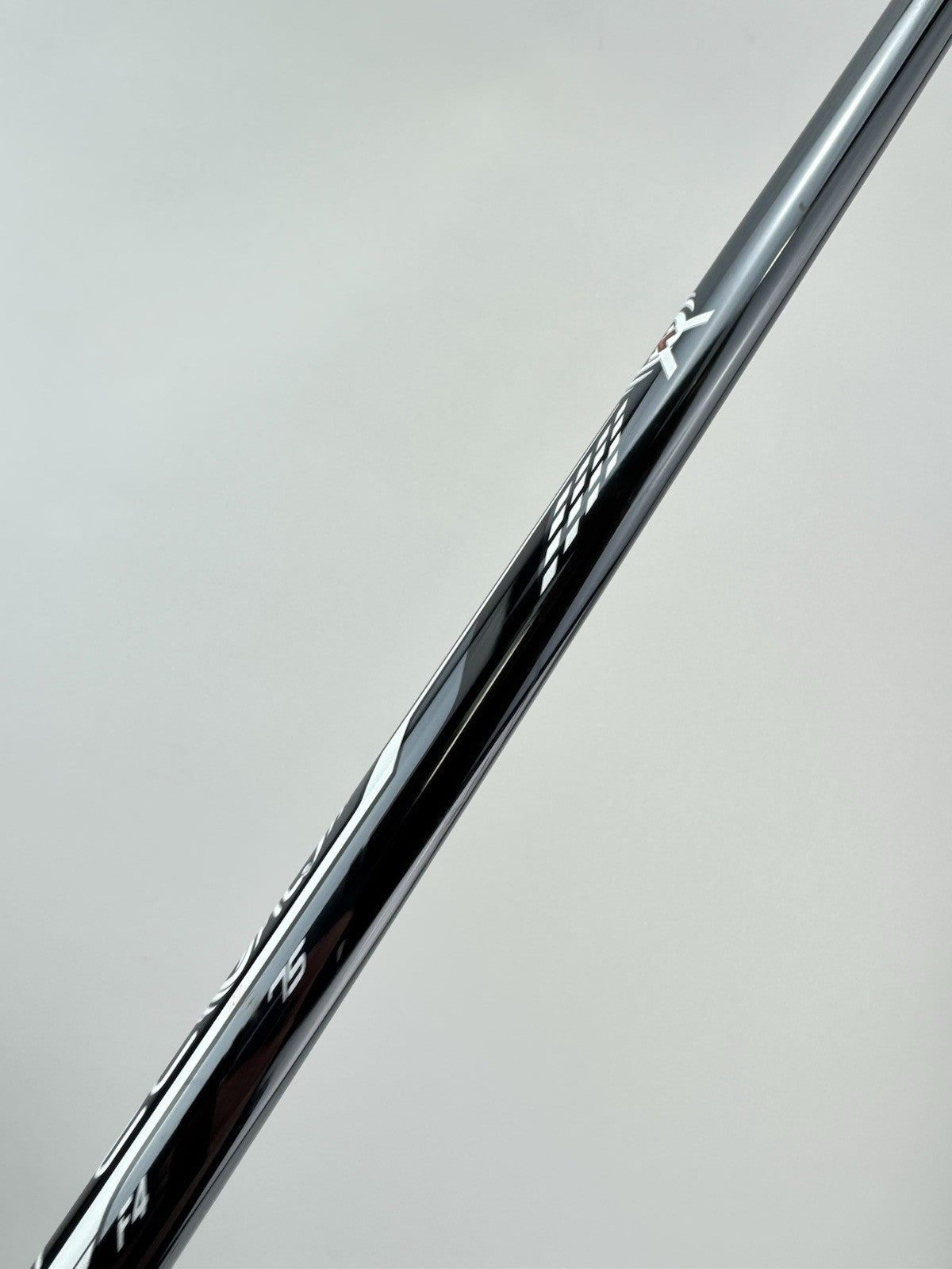 UST Recoil Dart Iron Shaft 75 F4 Stiff Flex Graphite 35” /0.355 Tapered/307346