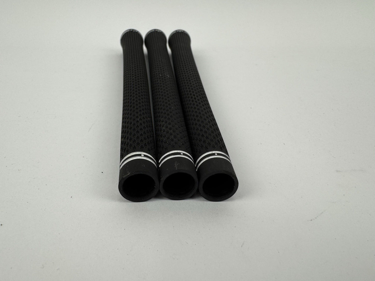 True Temper Golf Grips (3) Icon Mens Standard /Black/White /Pulled /312346