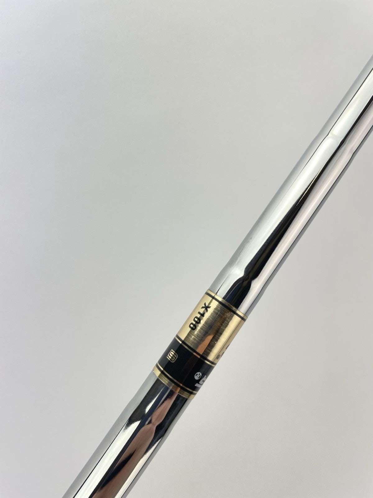 Dynamic Gold X100 Iron Shaft X Flex Steel 35.75 /0.355 Tapered /290896