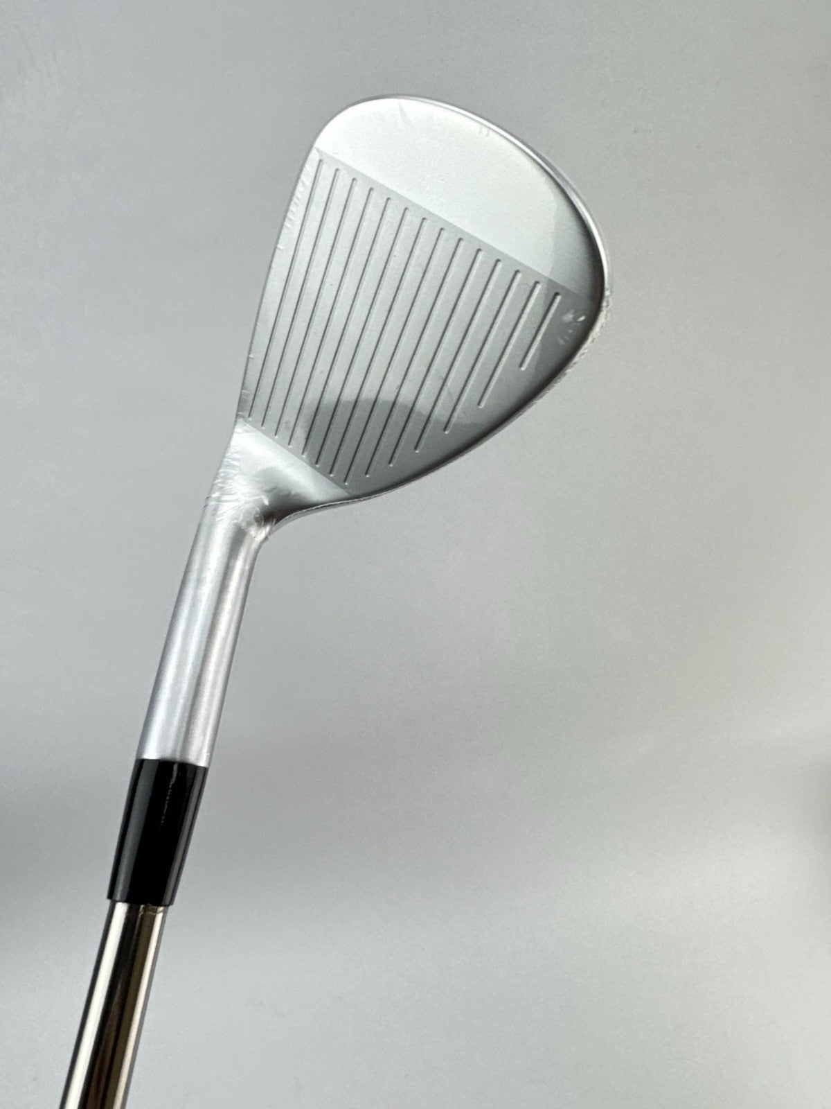Mizuno JPX923 Sand Wedge 55* Hot Metal HL Recoil ESX F3 Regular Graphite /2616410