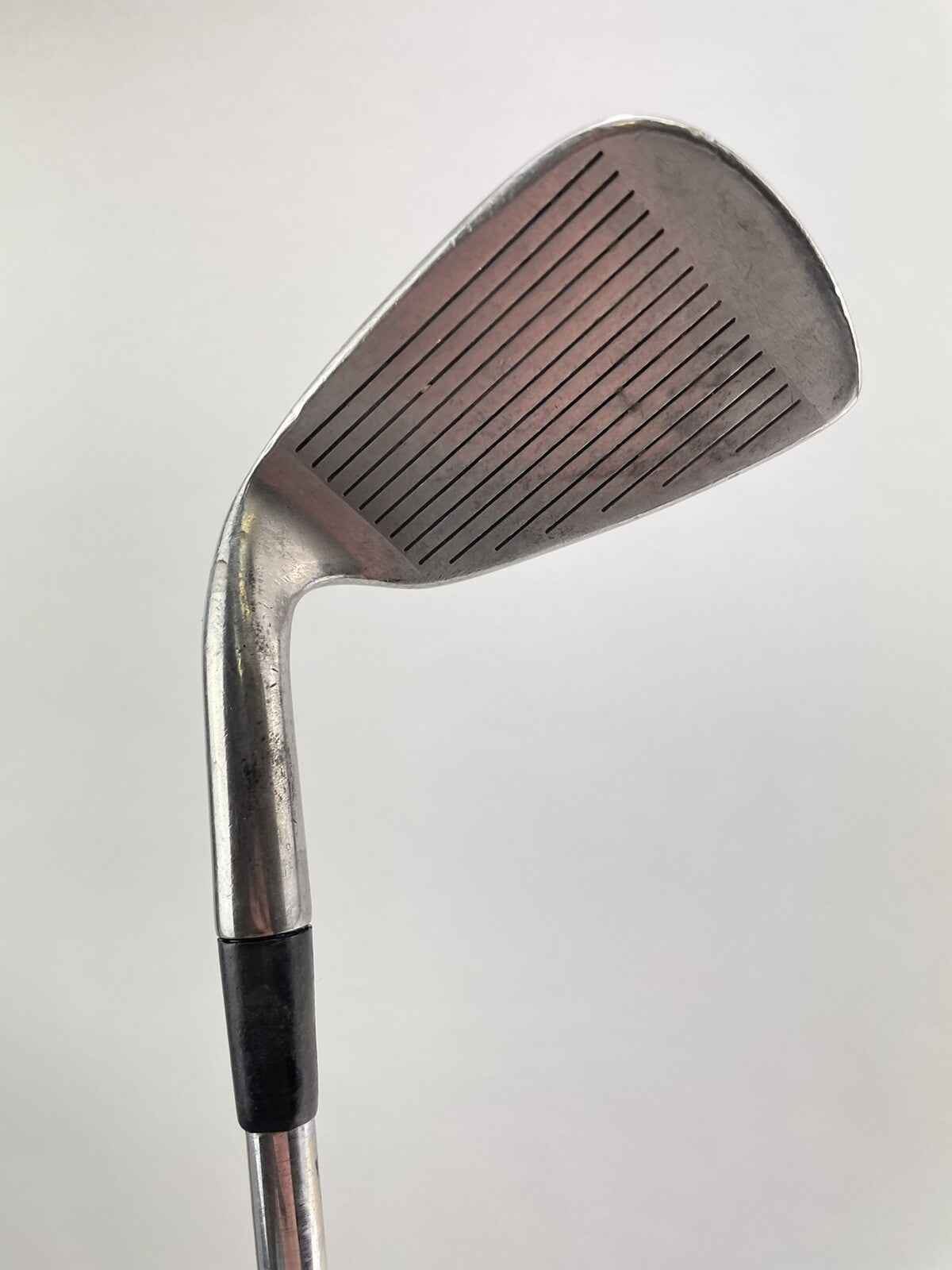 Titleist DTR 9 Iron Black Dot /Regular Flex Steel /Right Hand /New Grip /2056810