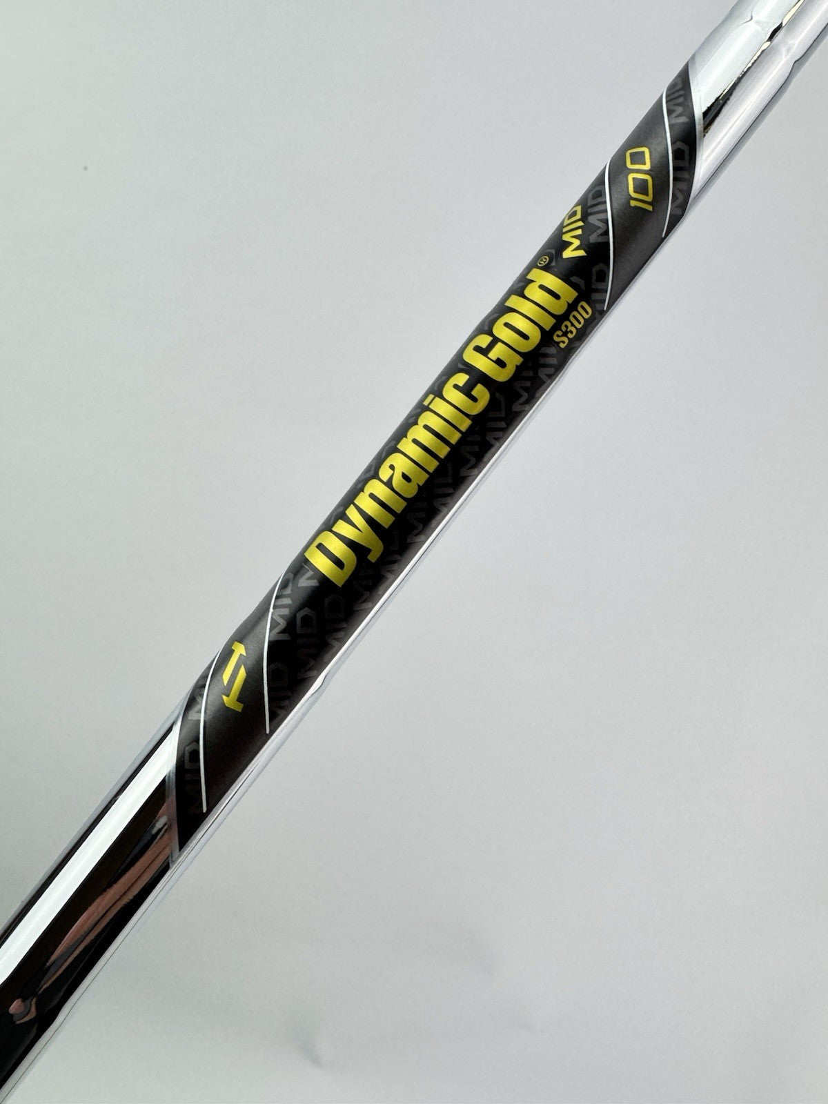 Dynamic Gold Mid 100 Iron Shaft S300 Stiff Flex Steel 35.5”/0.355 Tapered /293962