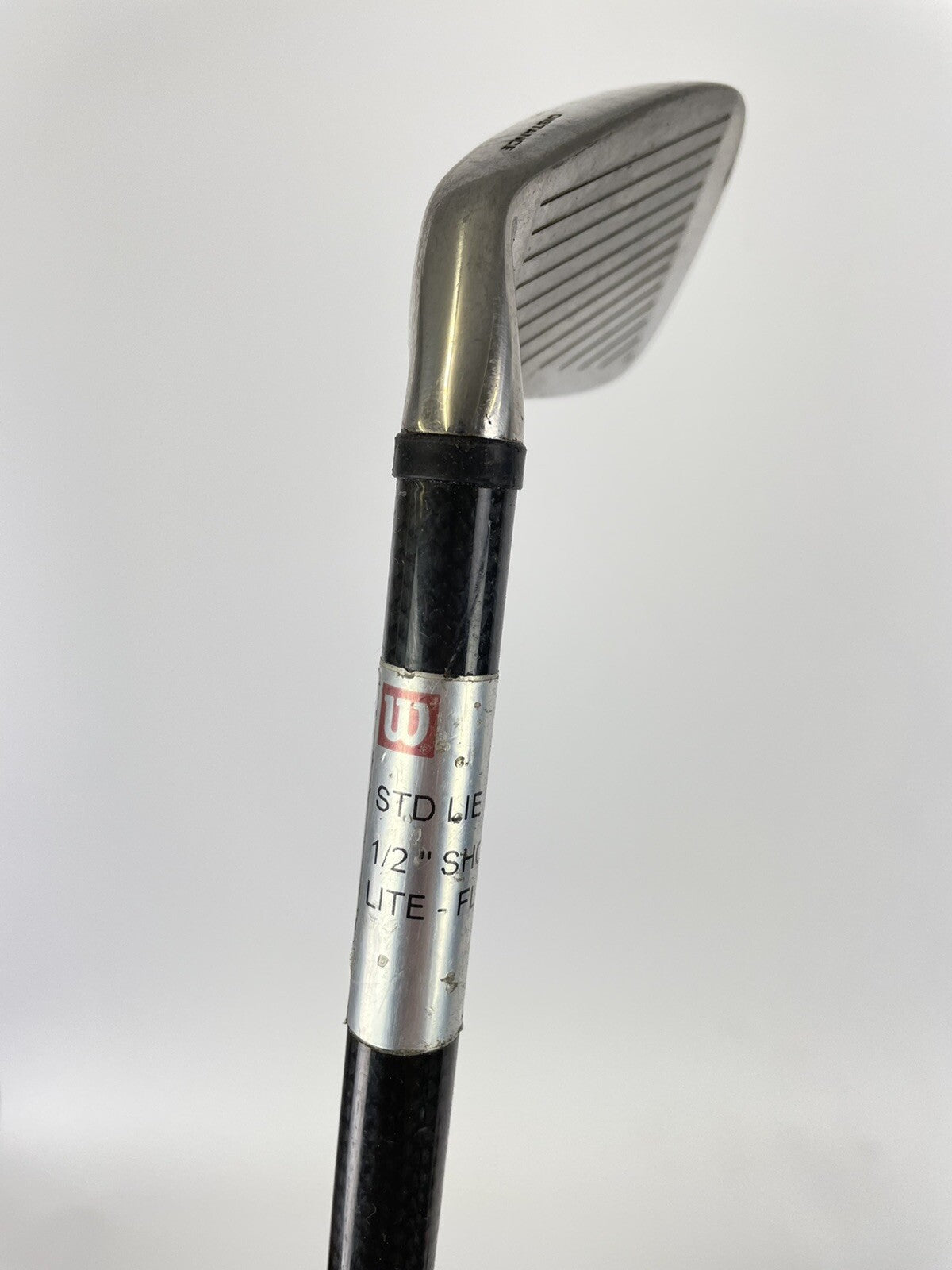 Wilson Deep Red 6 Iron II Distance -1/2” Lite Senior Graphite /New Grip /06803