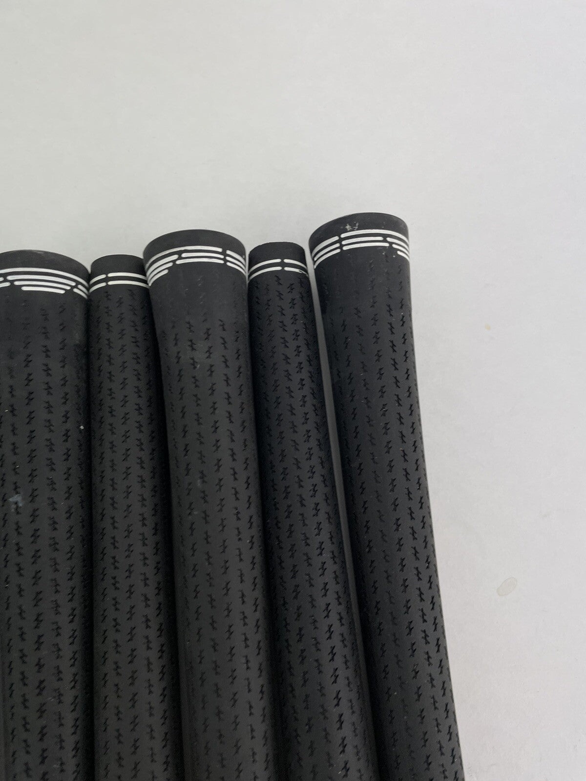 Cobra Lamkin Golf Grips (7) Standard /Black /Pulled /Arccos Compatible /328194