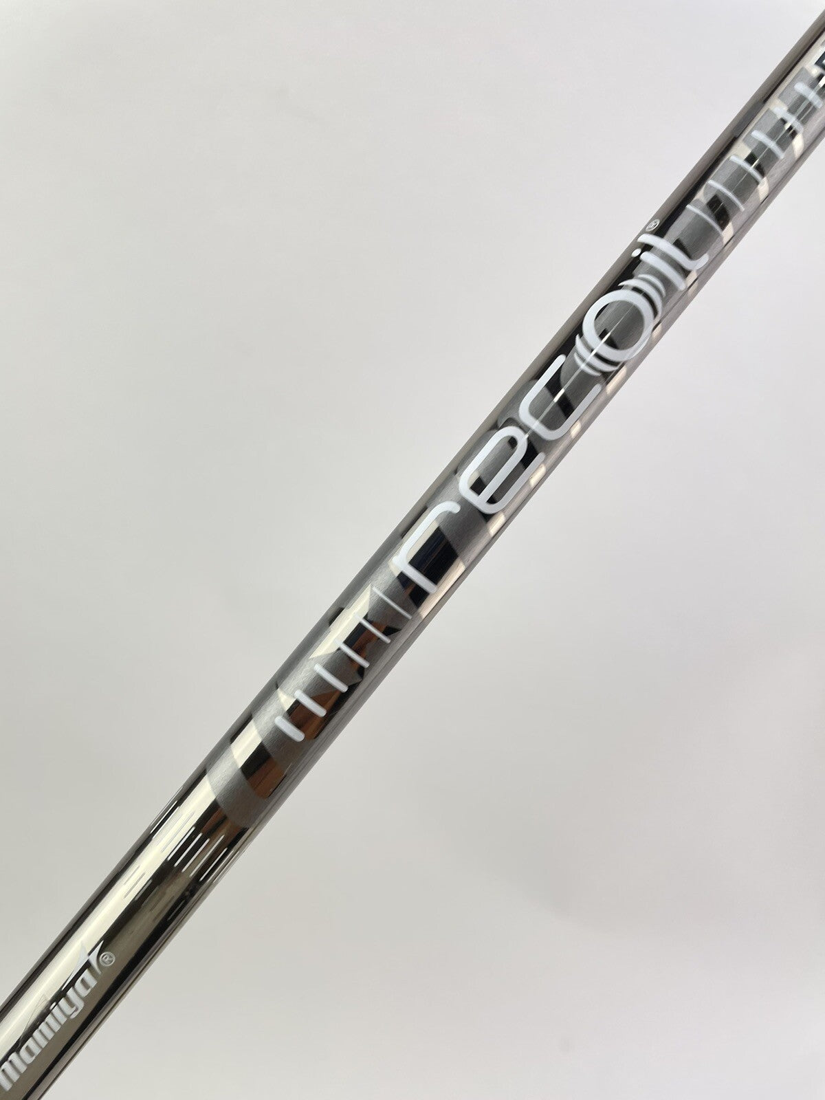 Recoil ES Iron Shaft 460 F4 Stiff Flex Graphite 35.25" /0.370 Parallel /185322