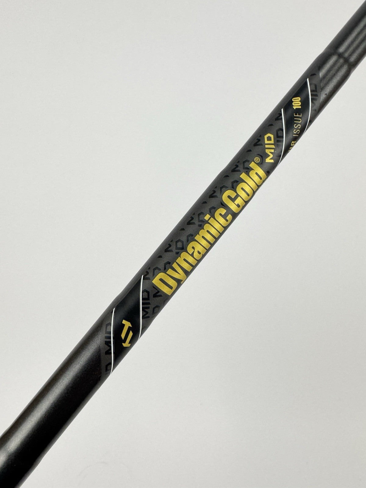 Dynamic Gold Tour Issue Iron Shaft Mid R300 Regular Steel Blackout 36” /331141