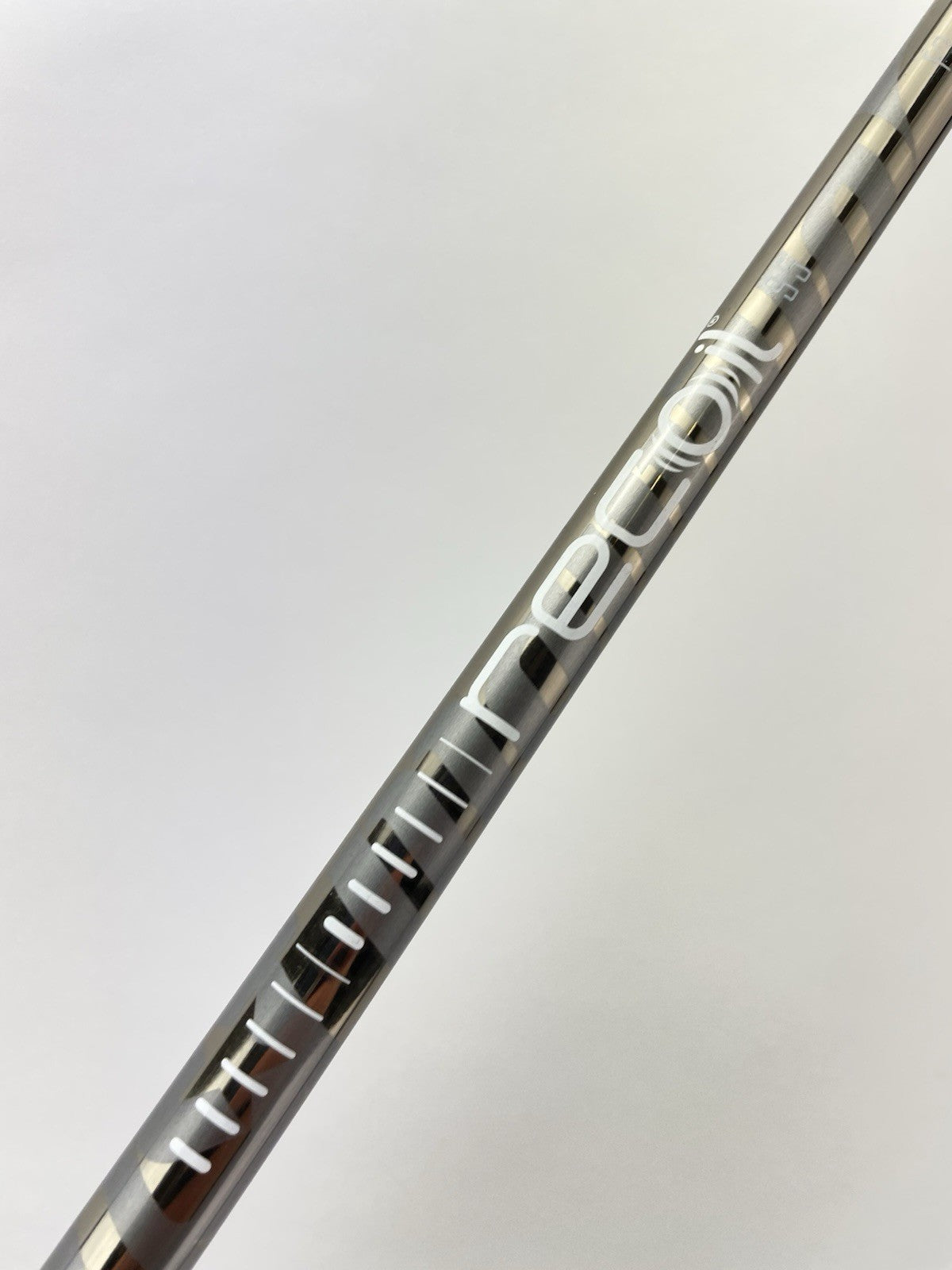 UST Recoil 95 Iron Shaft F3 Regular Flex Graphite 35.75” /0.355 Tapered /287514