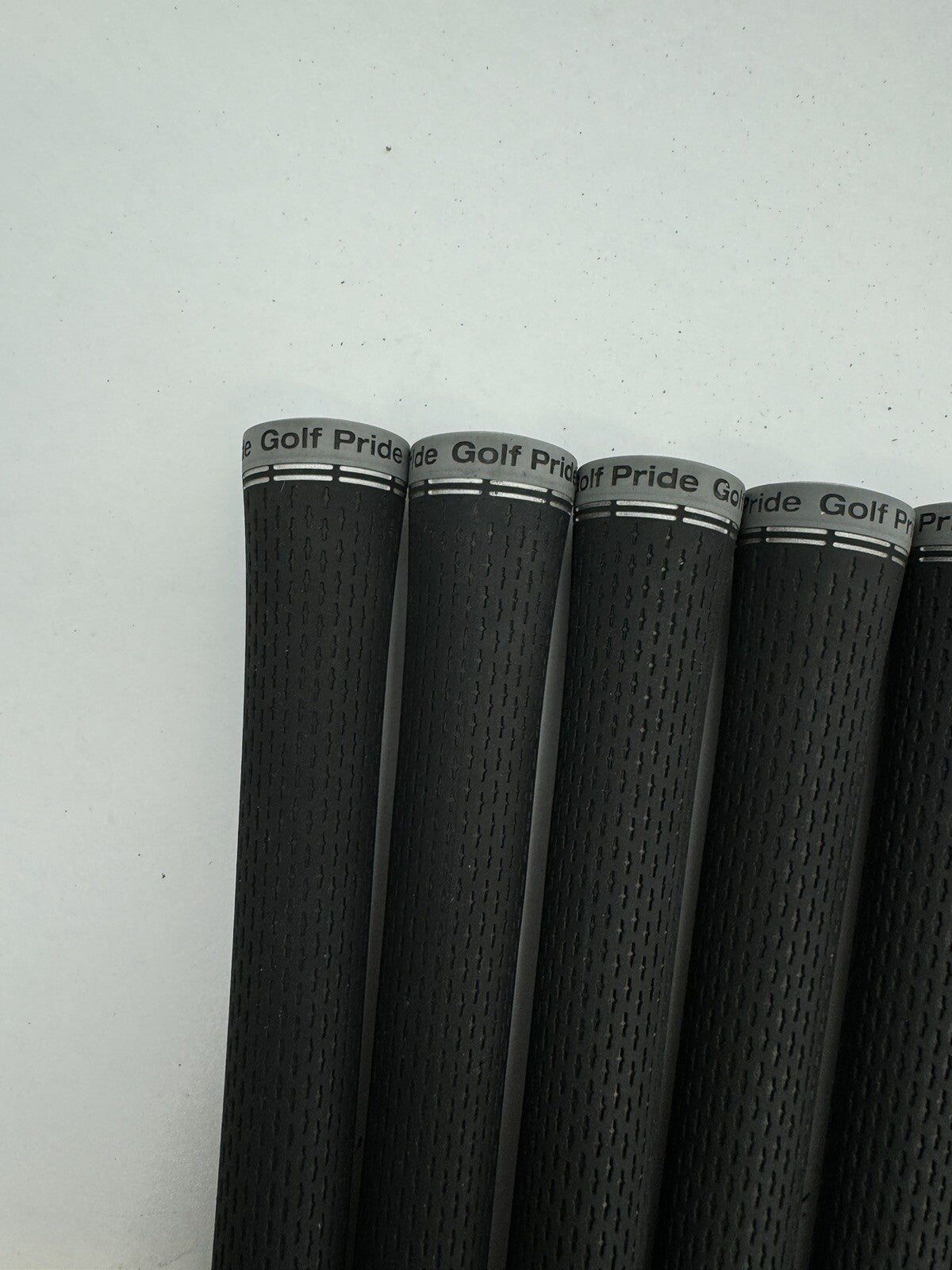 Golf Pride Tour Velvet 360 Golf Grips (6) Standard /Black /Grey /Pulled /288244