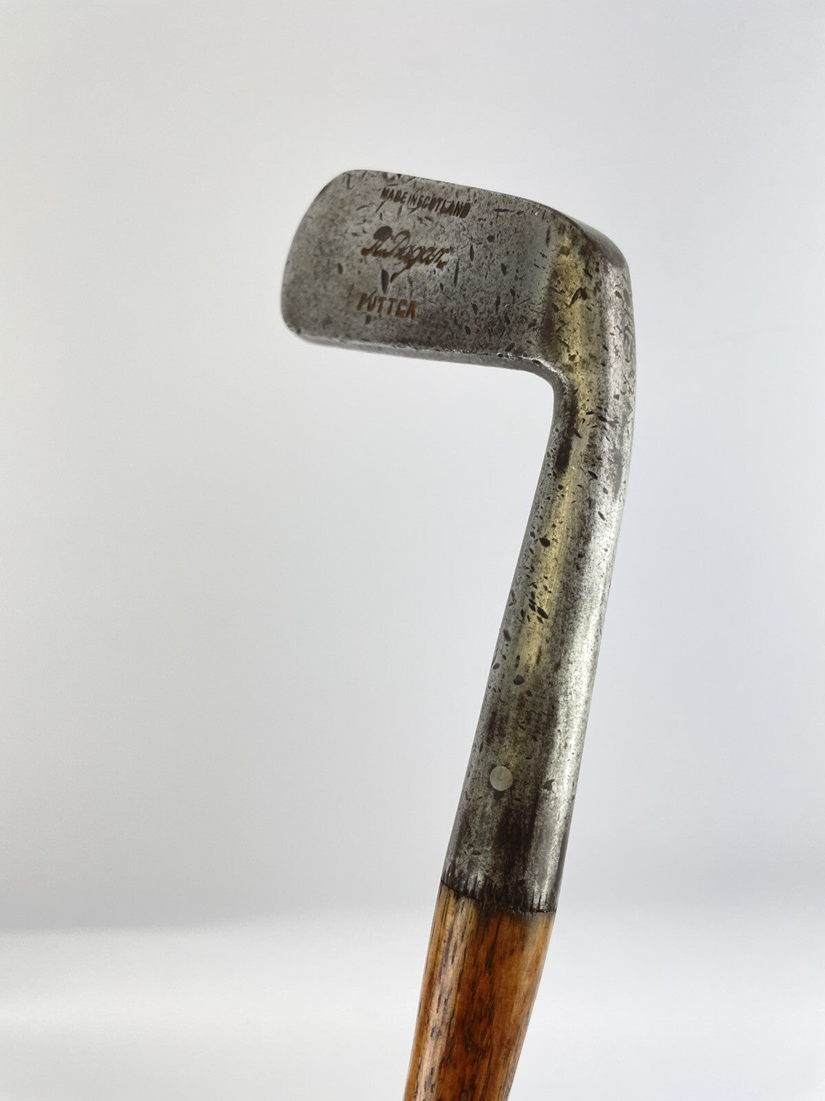 Hickory Golf Club Putter 33” Blade Made in England /Right Handed /24883