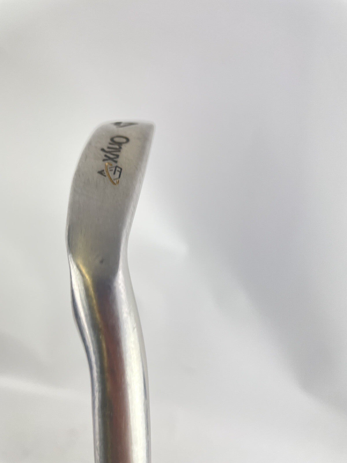 Onyx Golf 4 Iron ZX-Pro Regular Flex Steel /Right Handed /Good Grip /84745