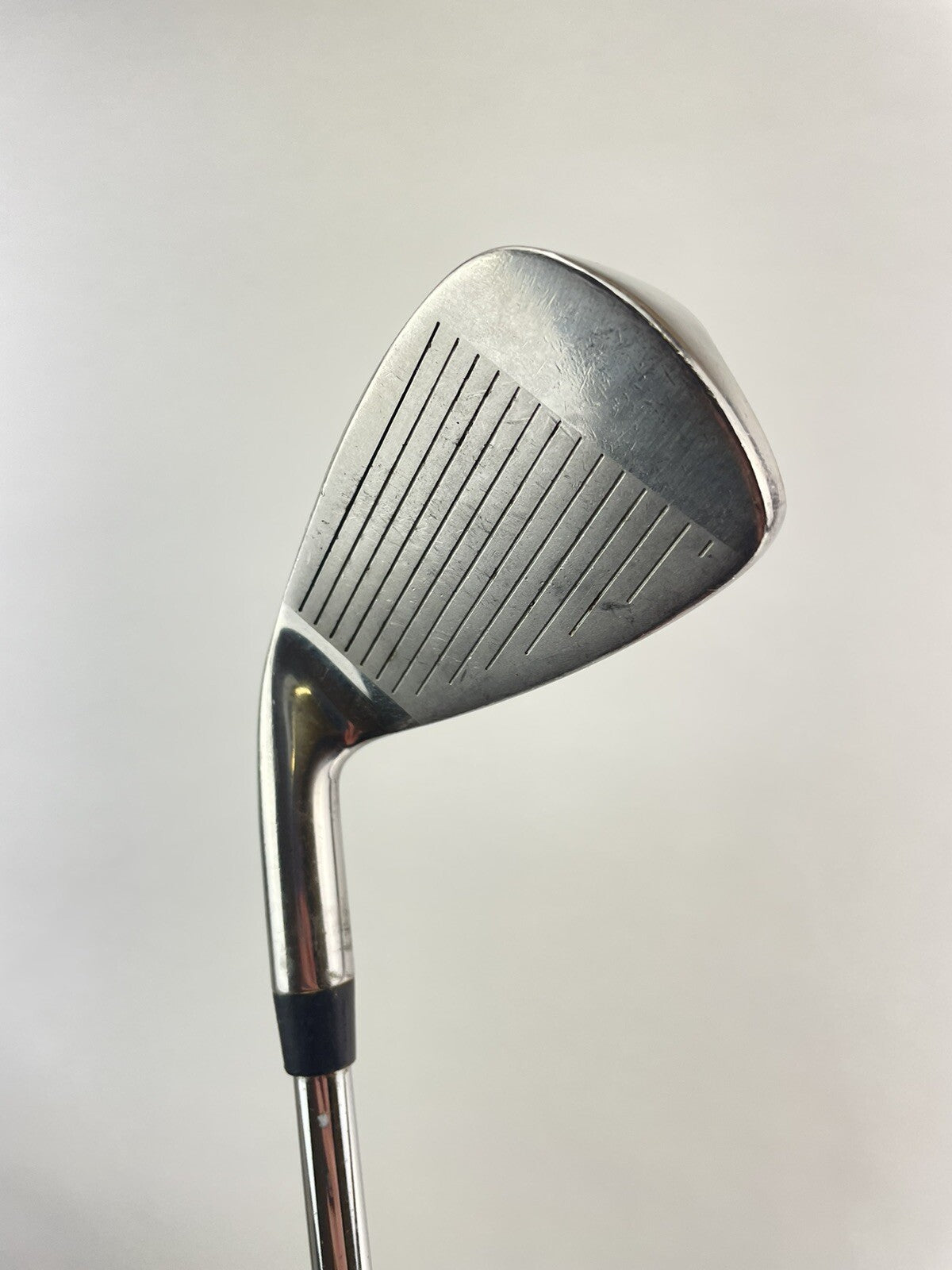 Wilson Golf 6 Iron Mens Regular Flex Steel /Right Handed /New Grip /2060413