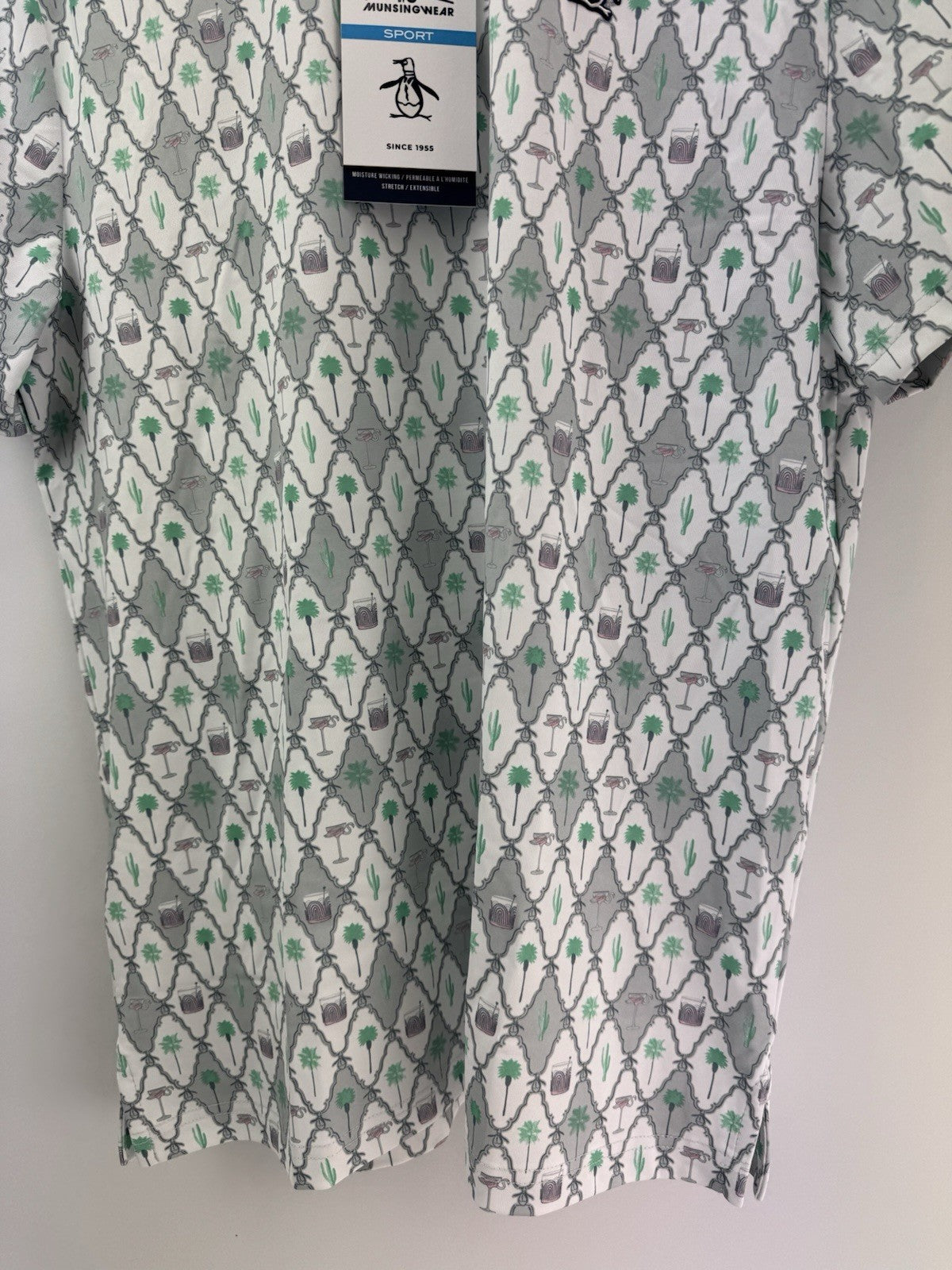 Men’s Original Penguin All Over Cocktail Print Golf Polo Size UK Small/ 311156
