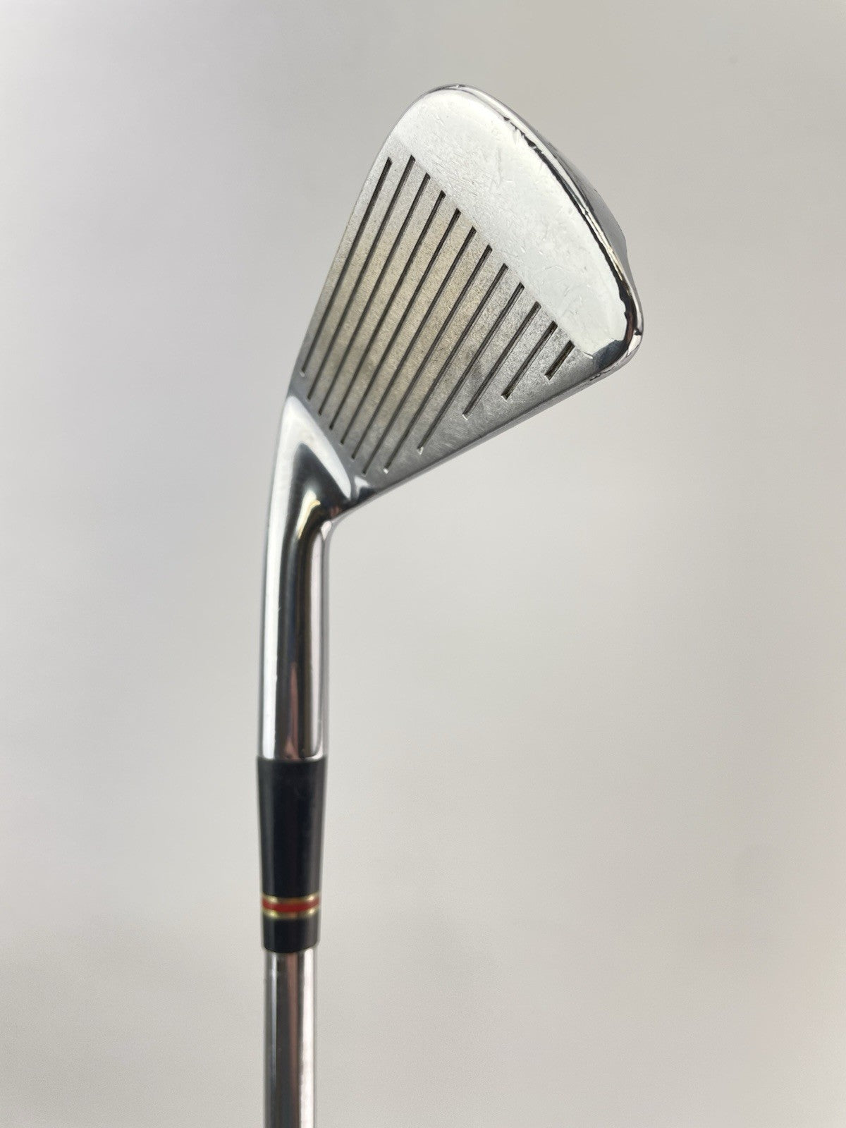 Wilson Staff 5 Iron Fluid Feel R500 Regular Flex Steel /Right /New Grip /2599312