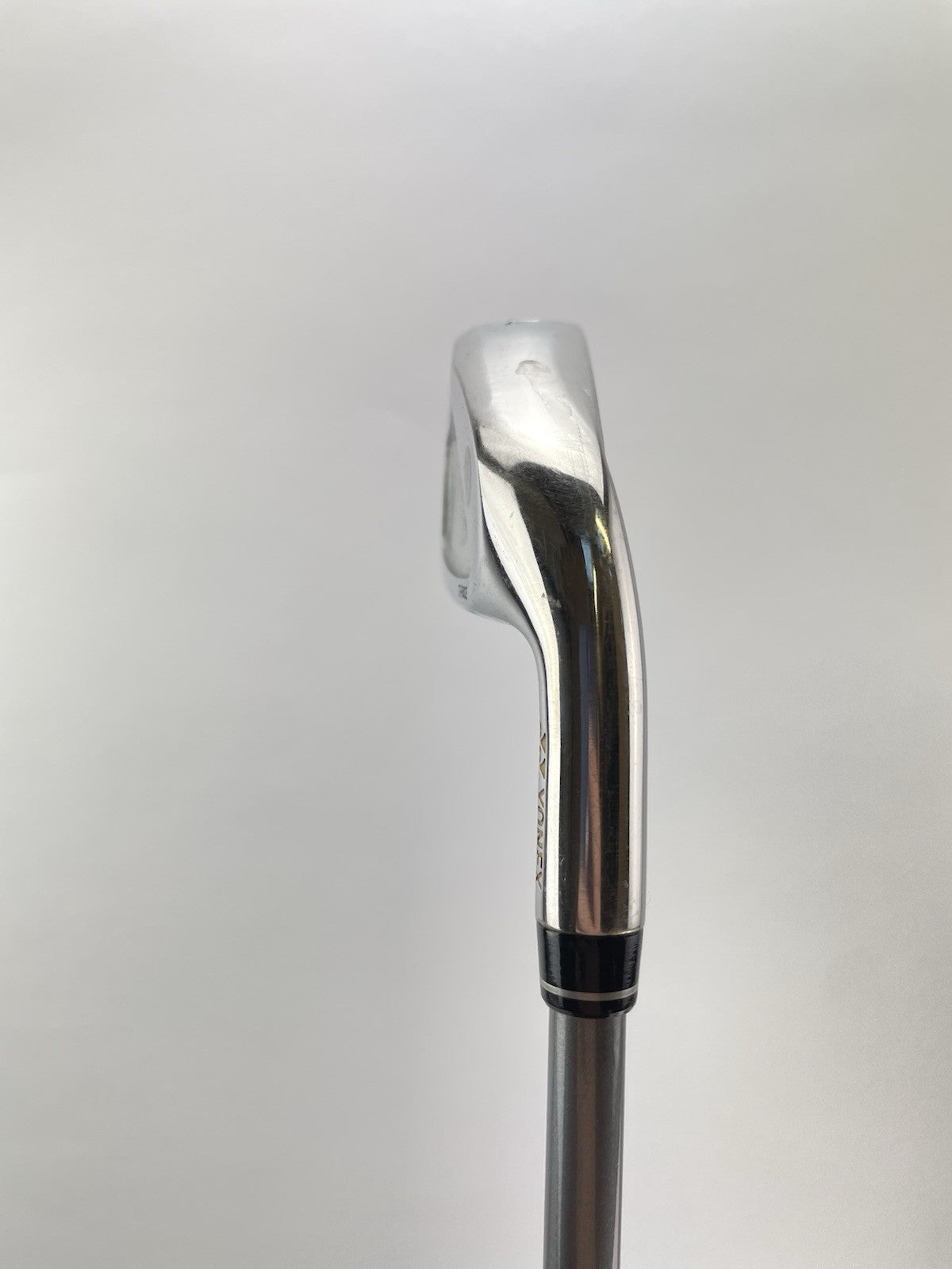 Yonex Golf 4 Iron V-Mass 400 Senior Flex Graphite /Right Handed /Good Grip/274403