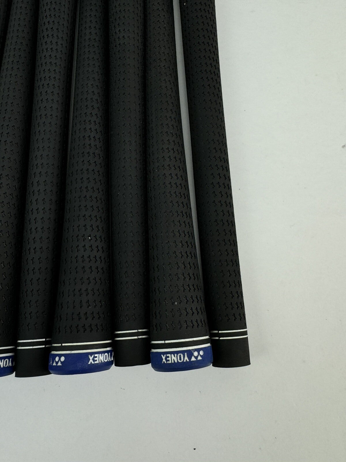 Yonex Golf Grips Set (7) Mens Standard /Black/Blue /Pulled /188752