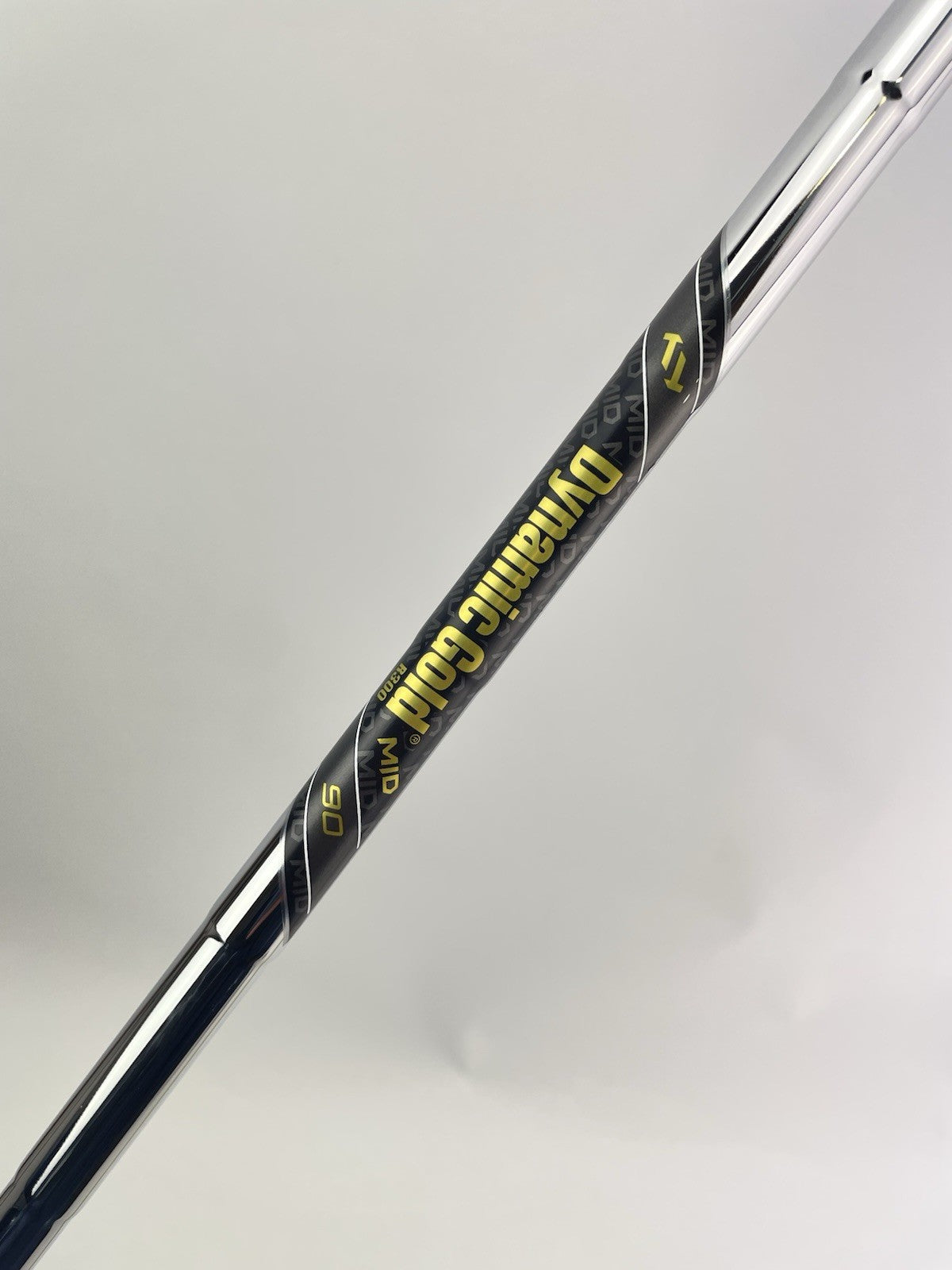 Dynamic Gold Mid 90 Iron Shaft Regular Flex Steel 34.5” /0.370 Parallel /303457