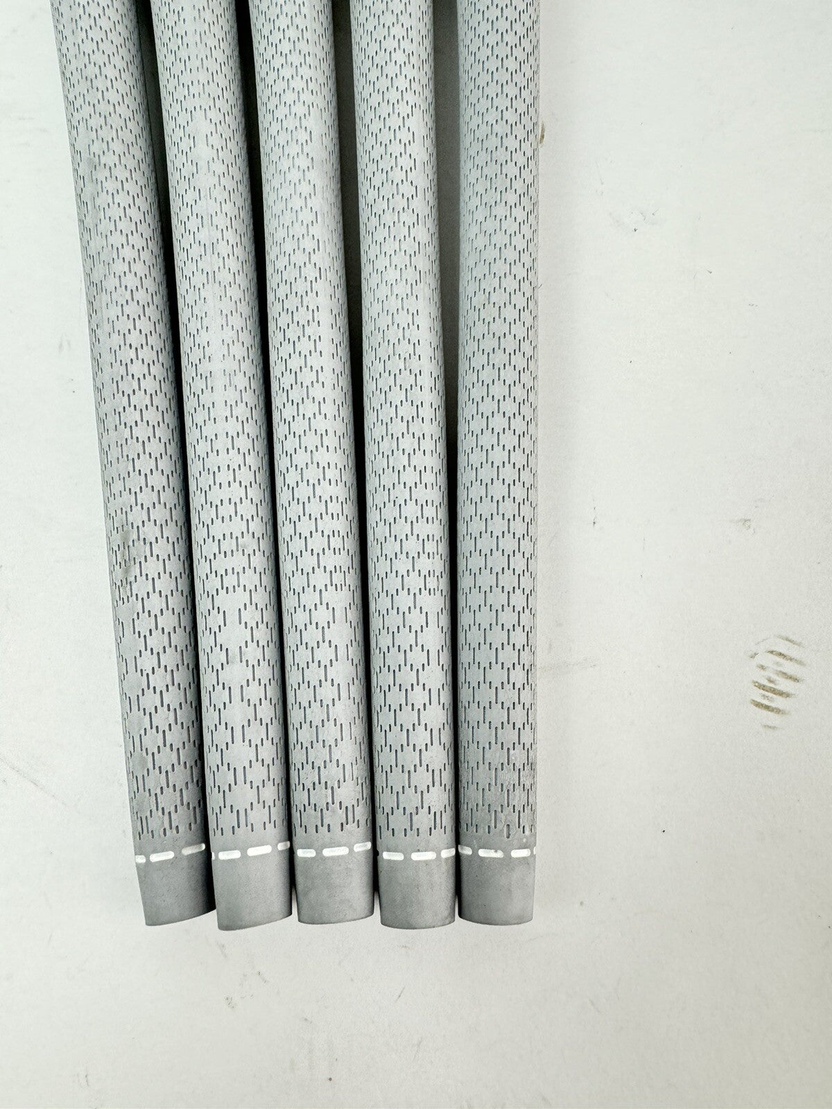 Lamkin Womens Golf Grips (5) Cobra Connect Compatible /Grey /New /192141
