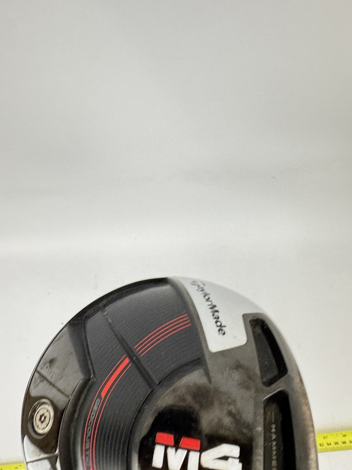 Taylormade M4 Driver 9* Hzrdus T800 5.5 Regular Graphite /Right Handed /363575