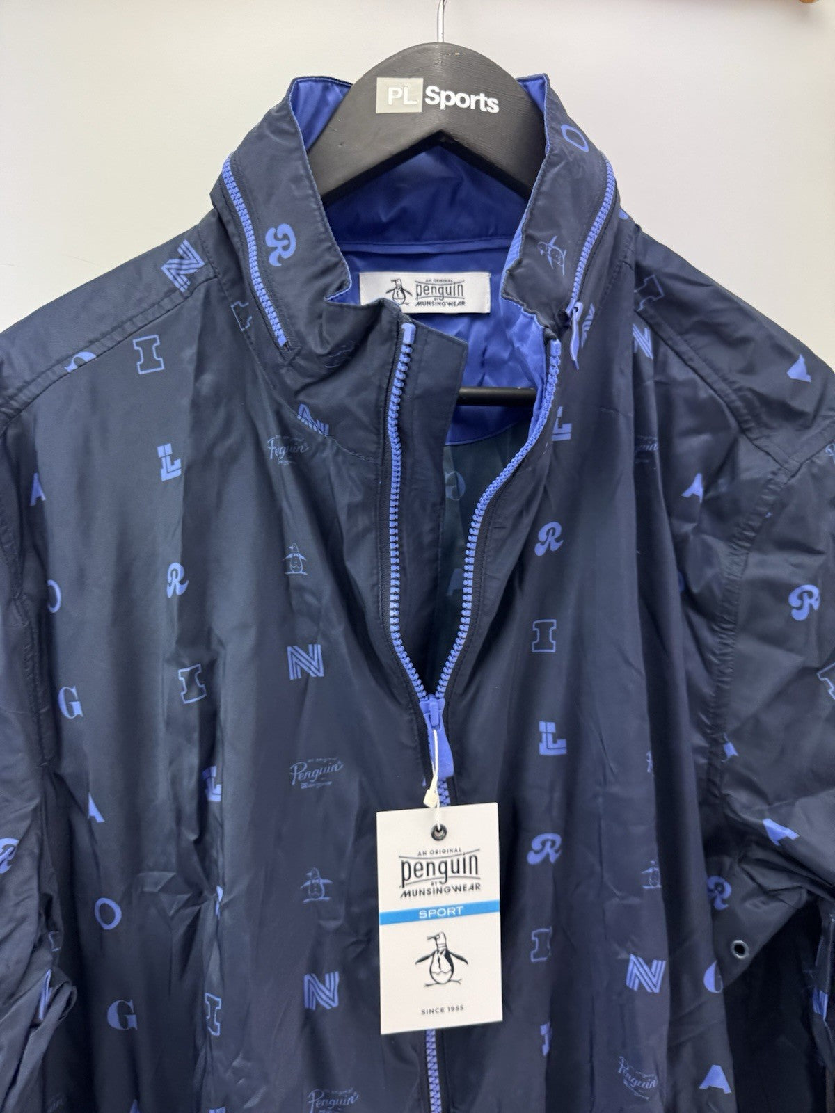 Penguin Original Golf Wind Jacket Logo Print Hood Lightweight UK Large /300573